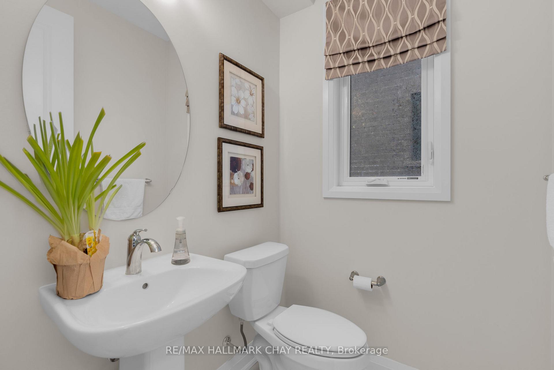Photo 4 of 42 Periwinkle Road, Springwater, Midhurst — HOMEH
