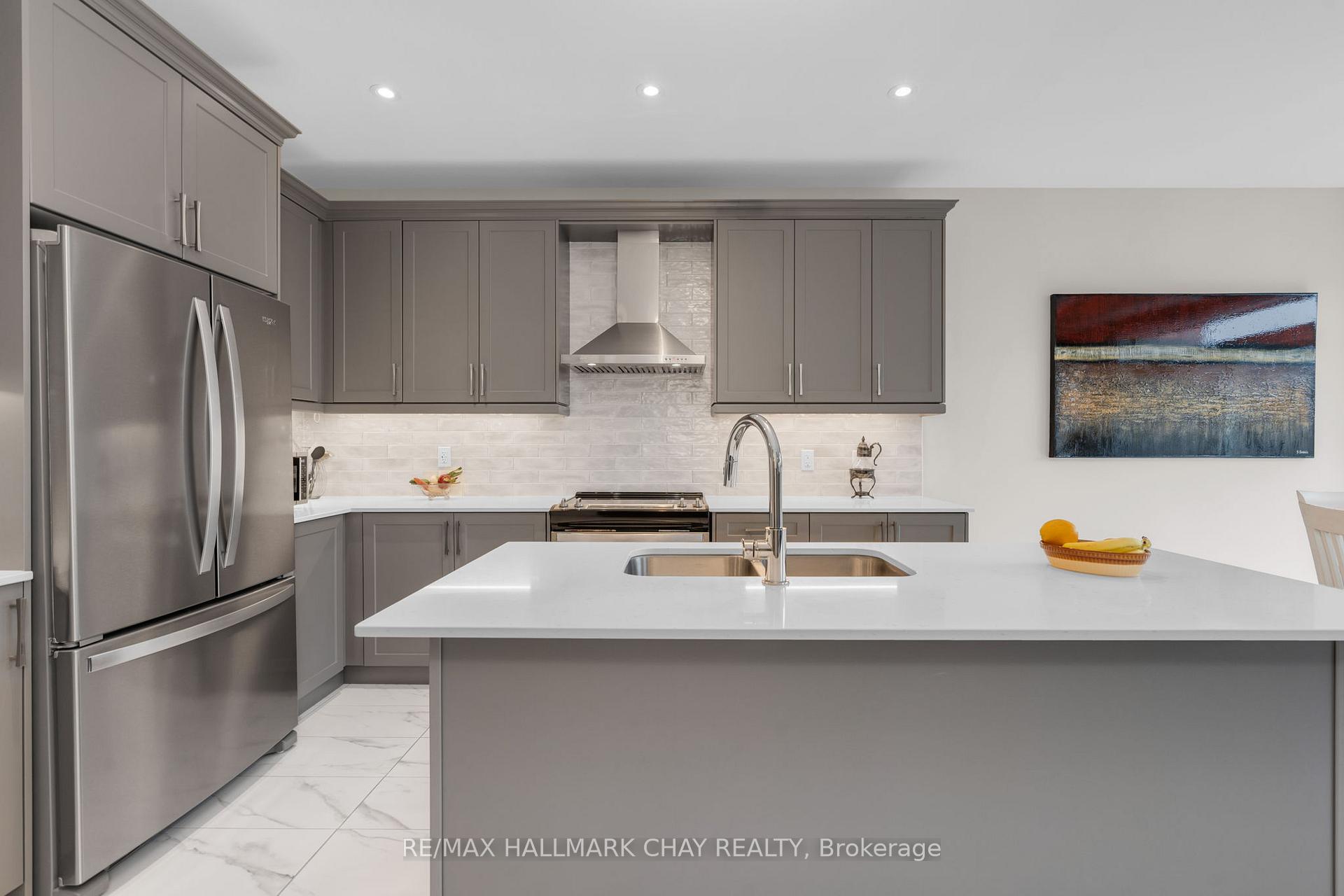 Photo 8 of 42 Periwinkle Road, Springwater, Midhurst — HOMEH