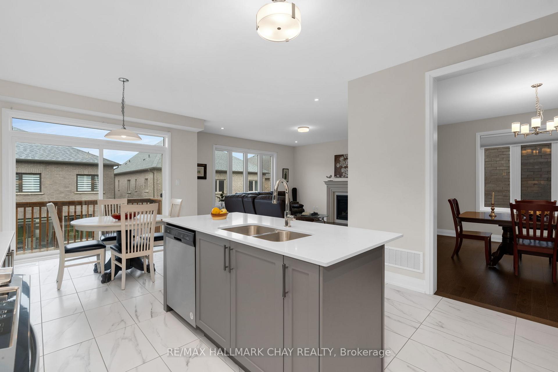 Photo 11 of 42 Periwinkle Road, Springwater, Midhurst — HOMEH