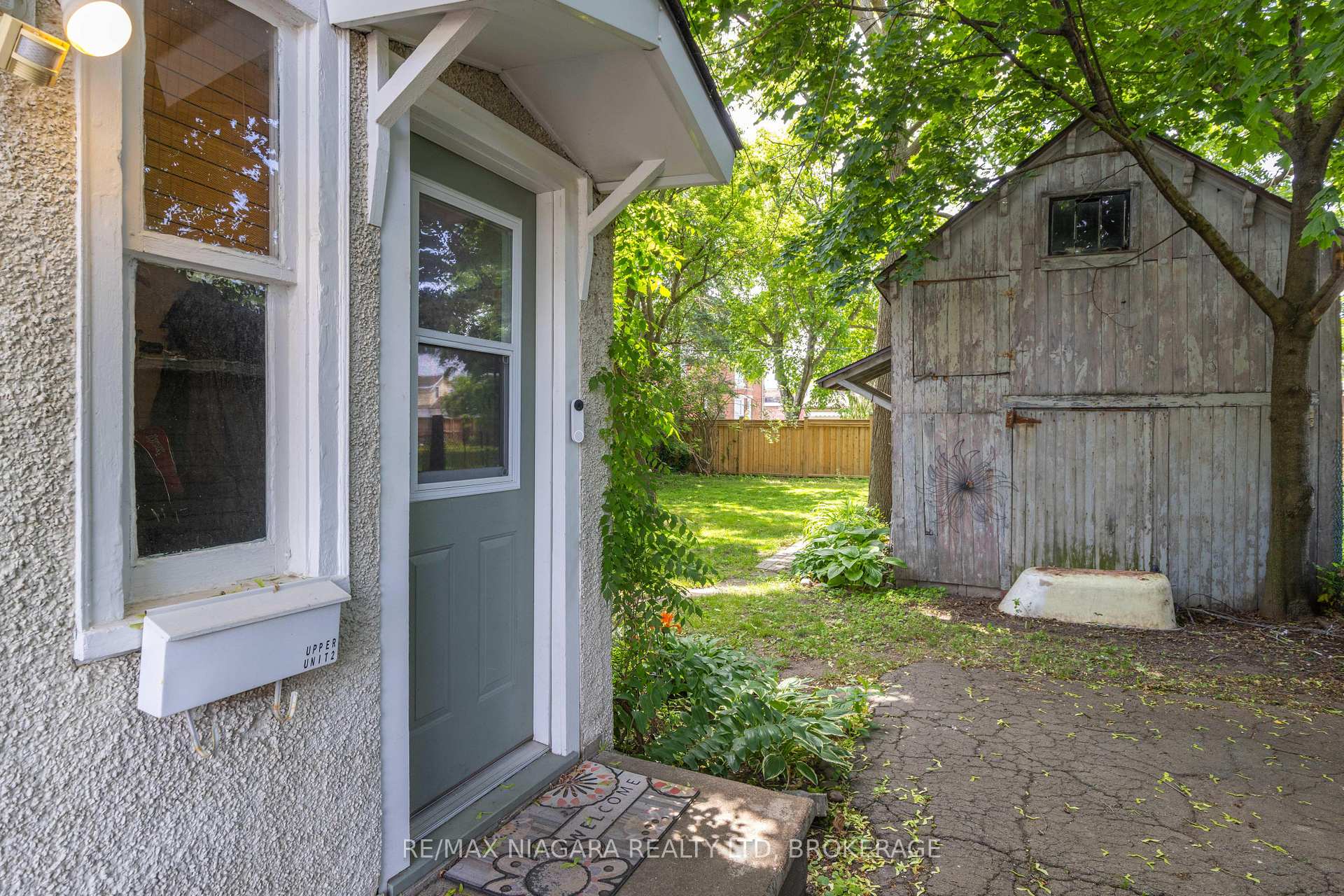 Photo 6 of 40 Dacotah Street, St. Catharines, Downtown — HOMEH
