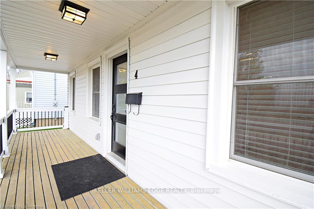 Photo 5 of 4 Lancaster Avenue, St. Catharines, E. Chester — HOMEH