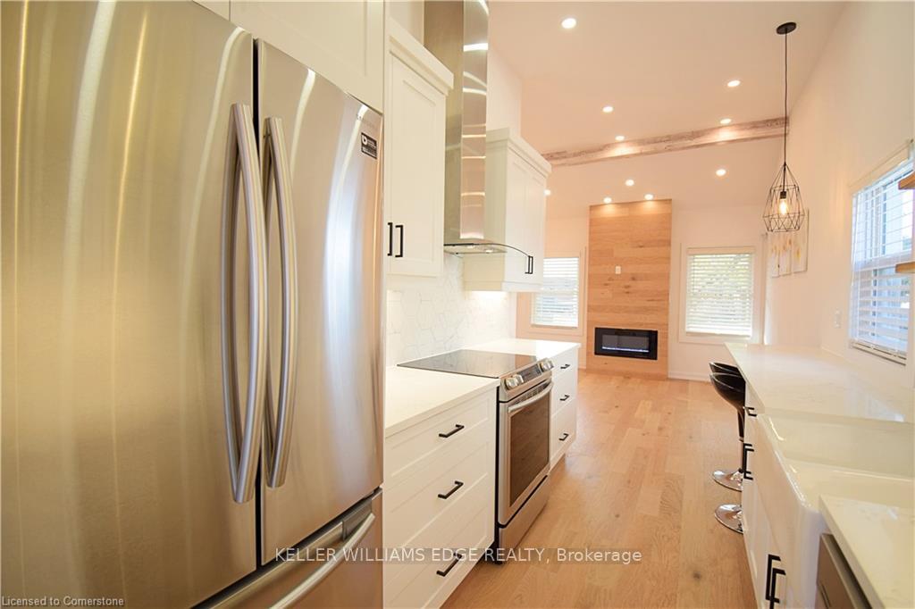 Photo 13 of 4 Lancaster Avenue, St. Catharines, E. Chester — HOMEH