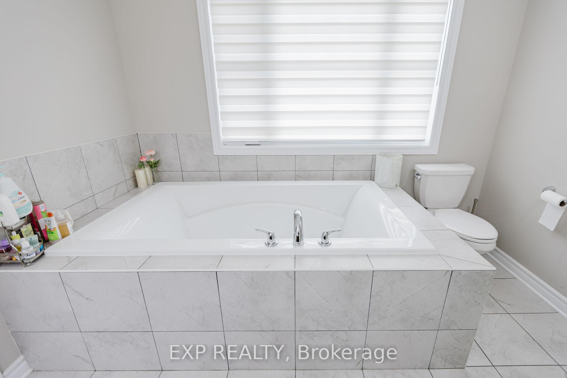 Photo 20 of 537 Vivera Place, Ottawa, Stittsville (North) — HOMEH