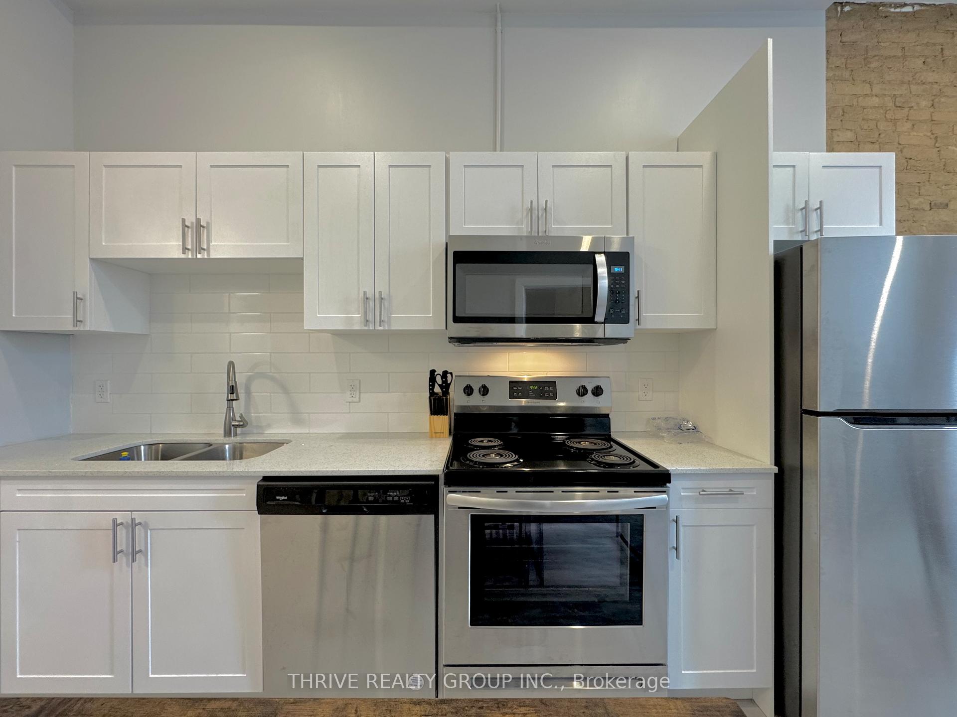 Photo 6 of Unit 11, 268 Talbot Street, St. Thomas — HOMEH
