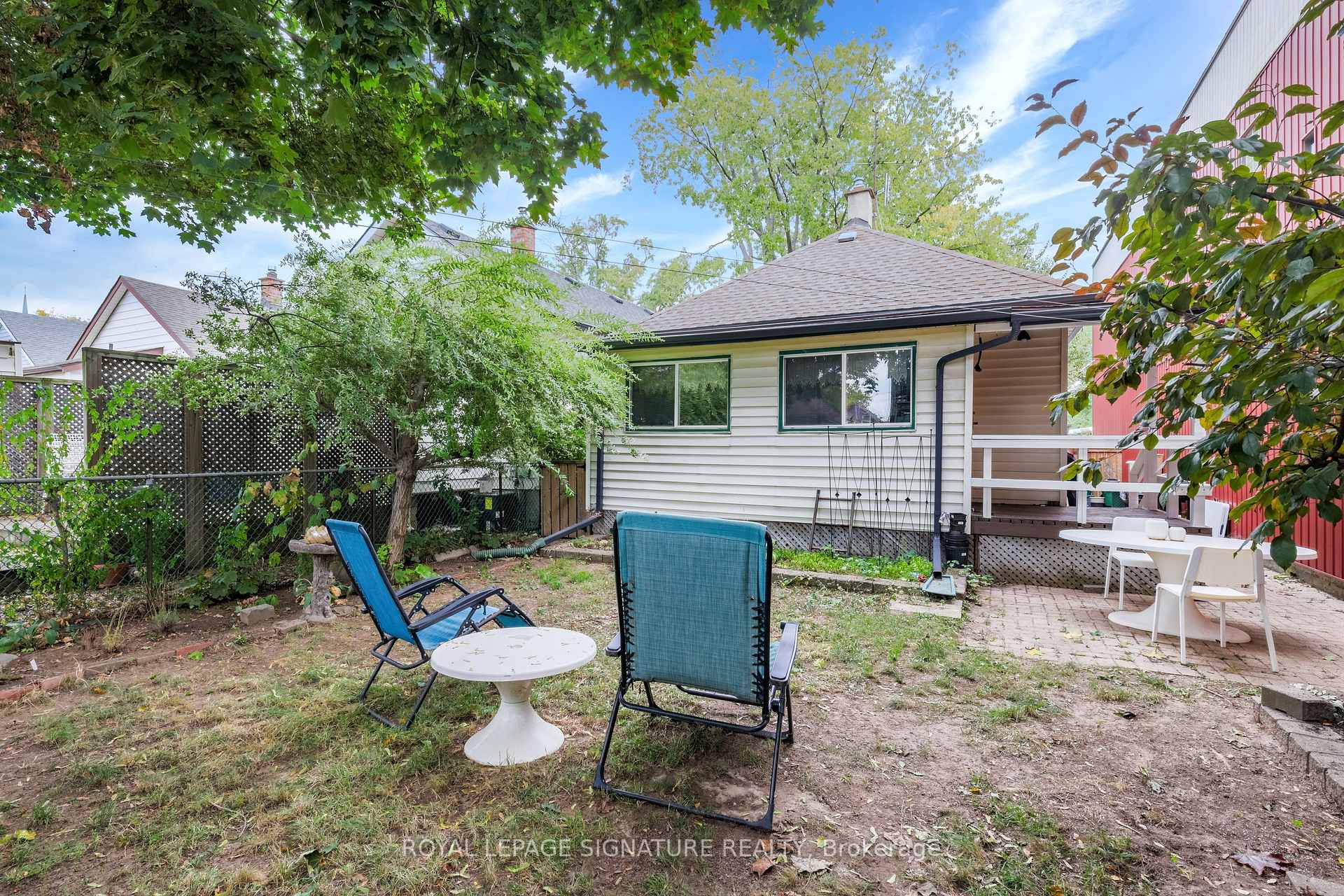 Photo 16 of 233 Lake Street, St. Catharines, Downtown — HOMEH