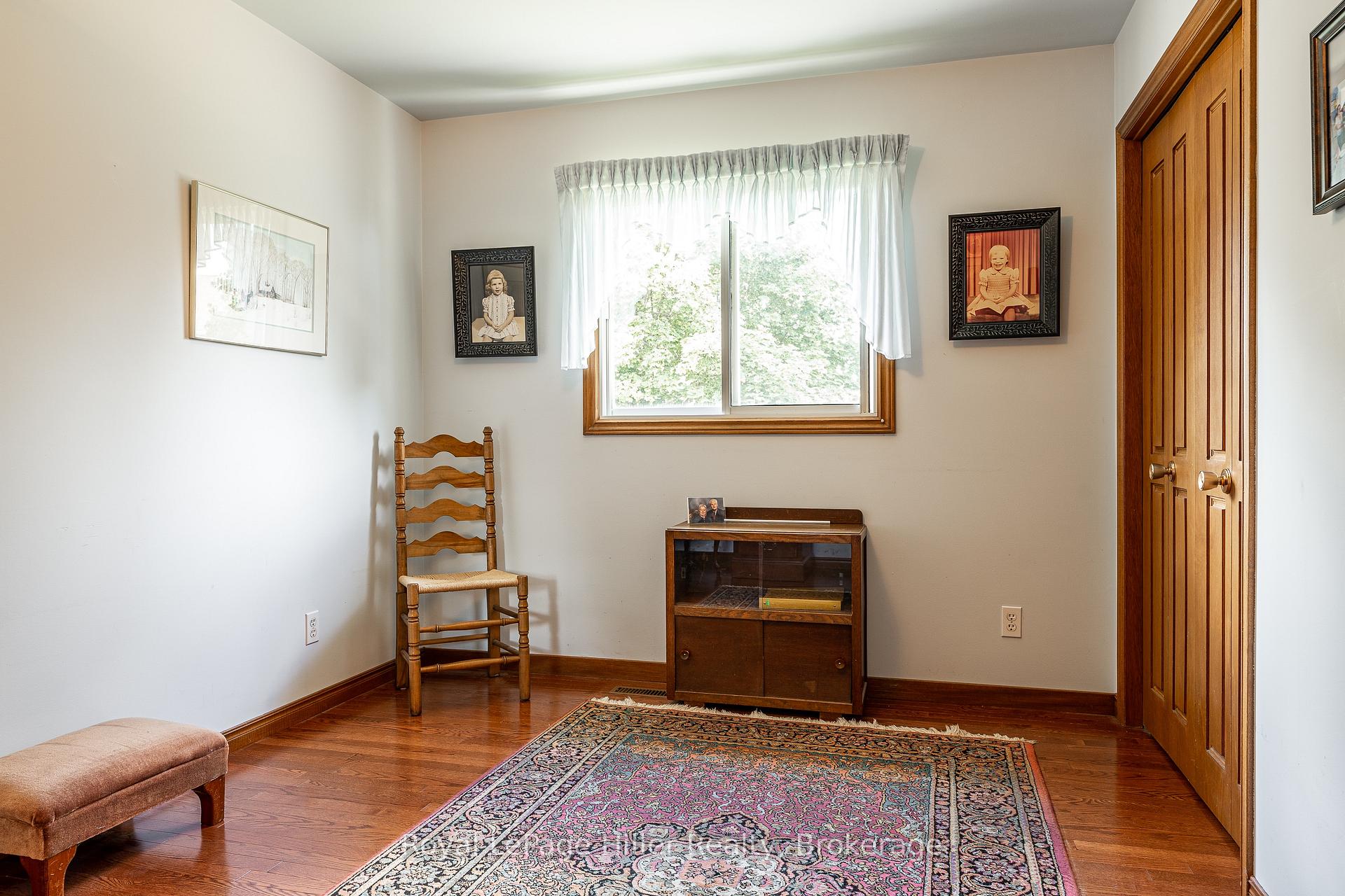 Photo 12 of 291 John Street S, Stratford — HOMEH
