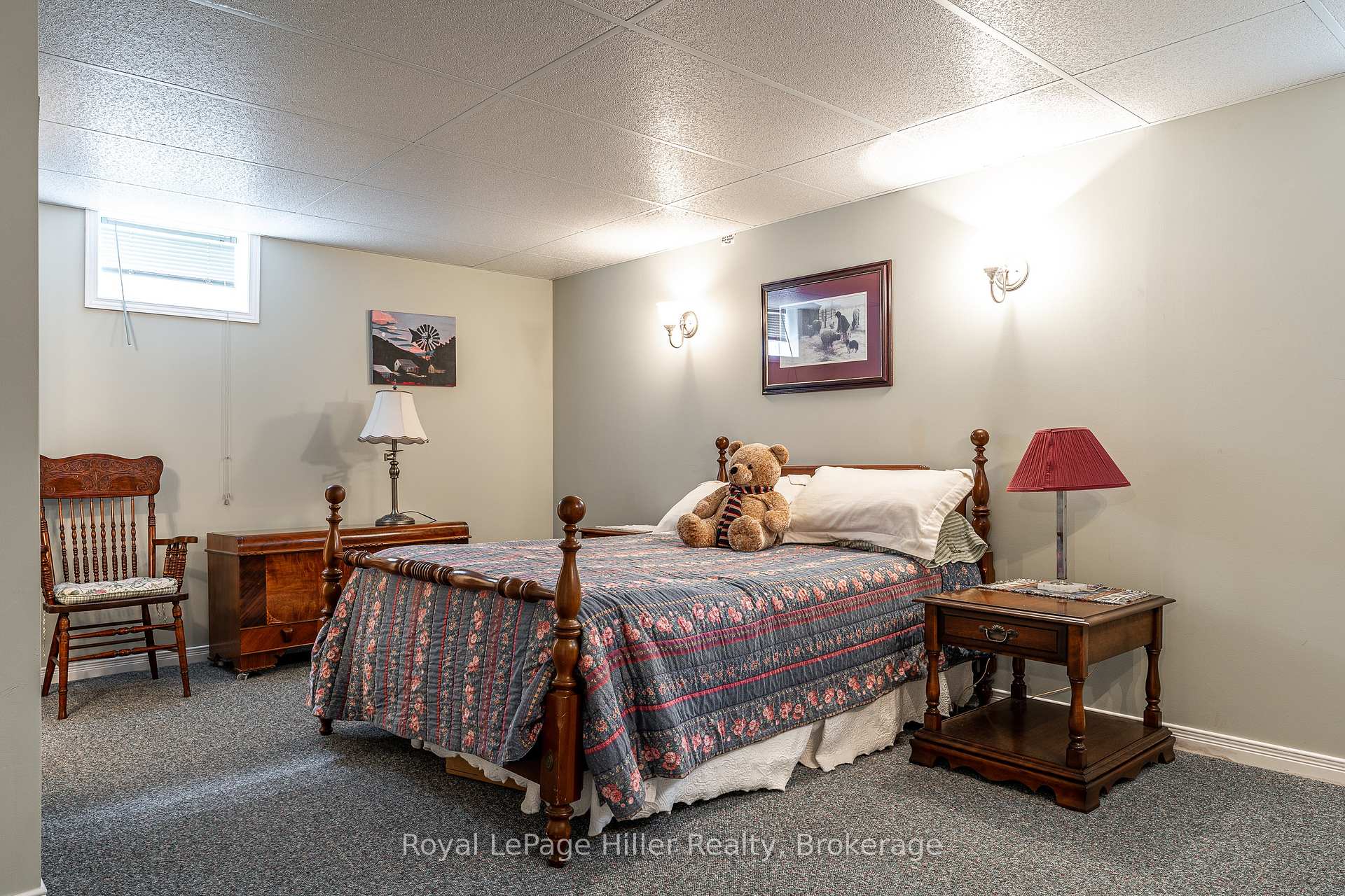 Photo 29 of 291 John Street S, Stratford — HOMEH
