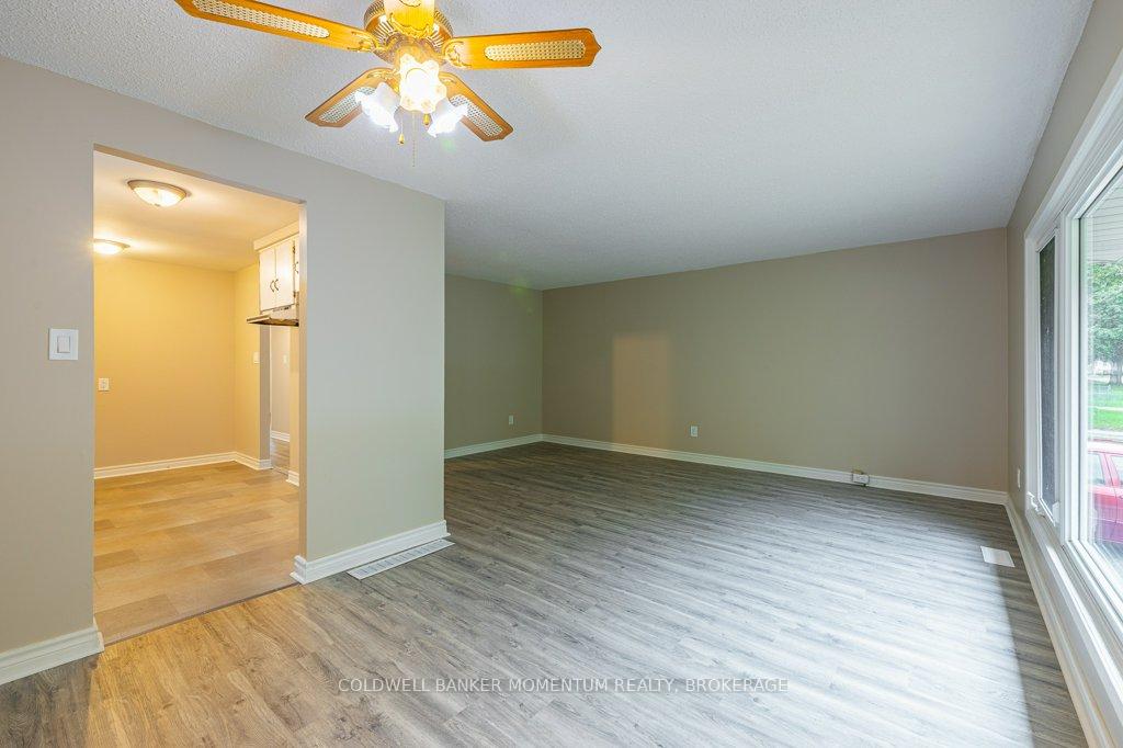 Photo 10 of 14 Ventura Drive, St. Catharines, Haig — HOMEH