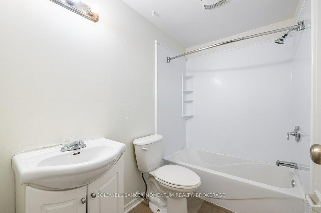 Photo 15 of 14 Ventura Drive, St. Catharines, Haig — HOMEH