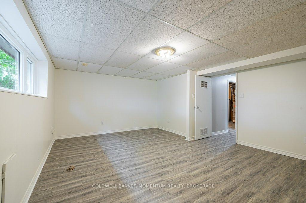 Photo 21 of 14 Ventura Drive, St. Catharines, Haig — HOMEH