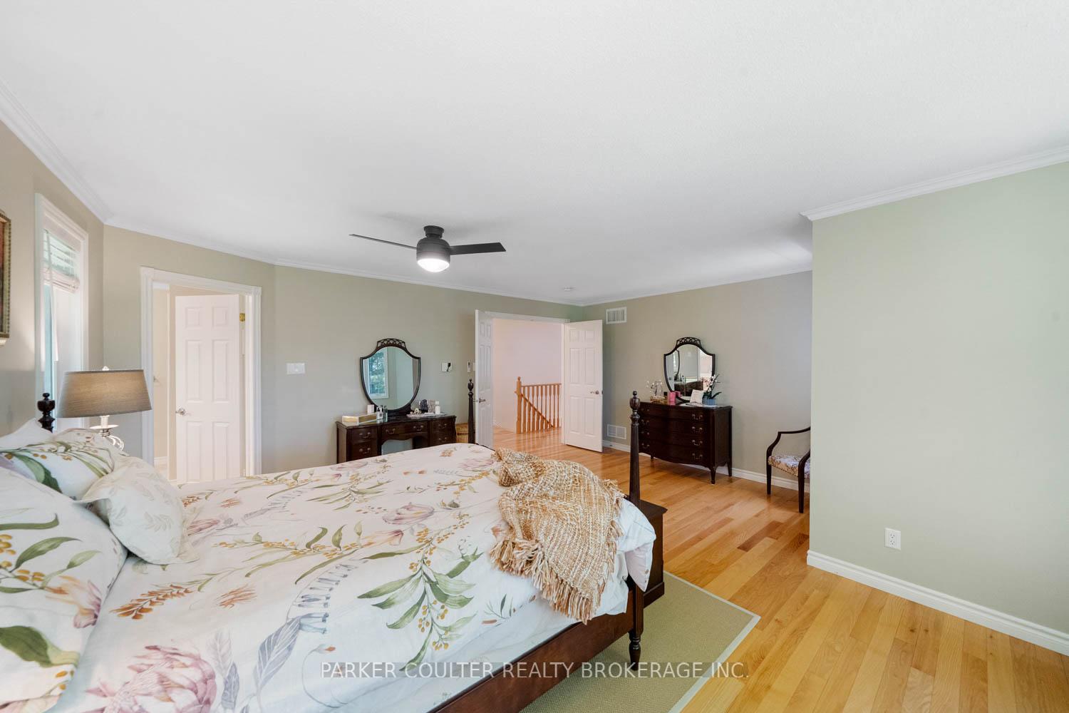 Photo 27 of 29 Robert Boulevard, Springwater, Hillsdale — HOMEH