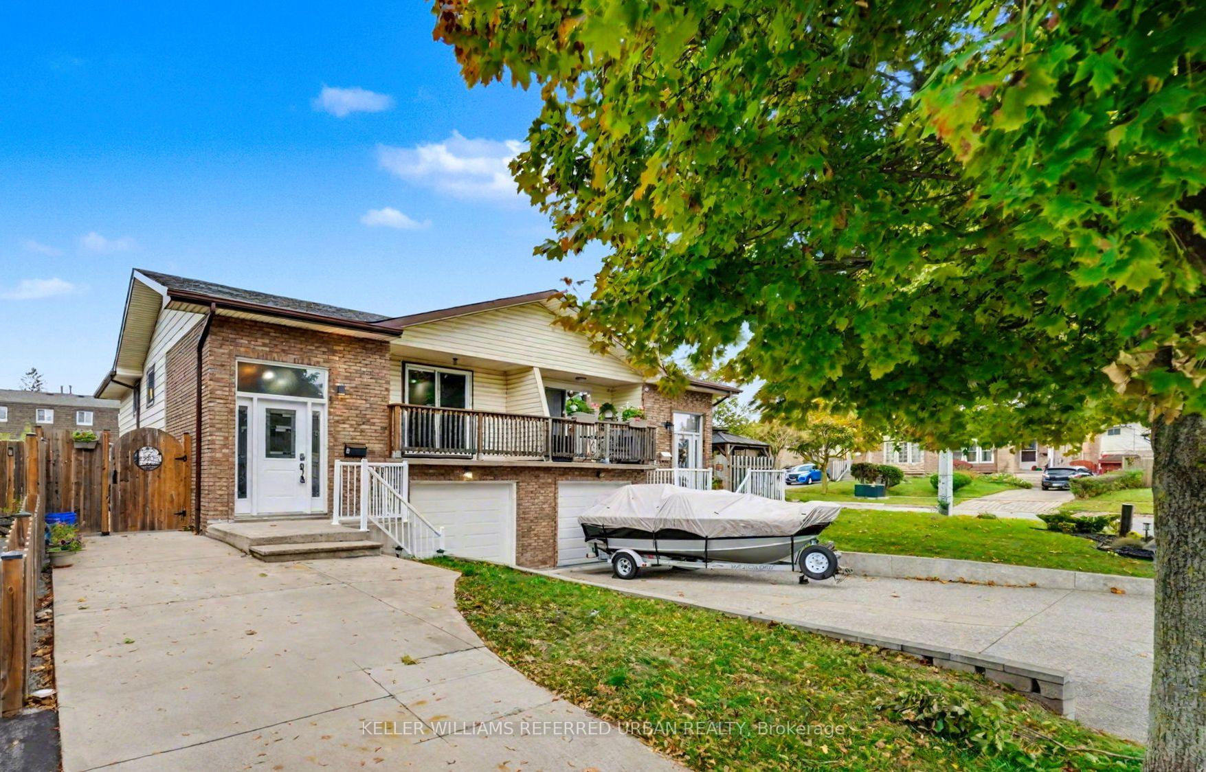 Photo 3 of 4 Deborah Court, St. Catharines, Secord Woods — HOMEH