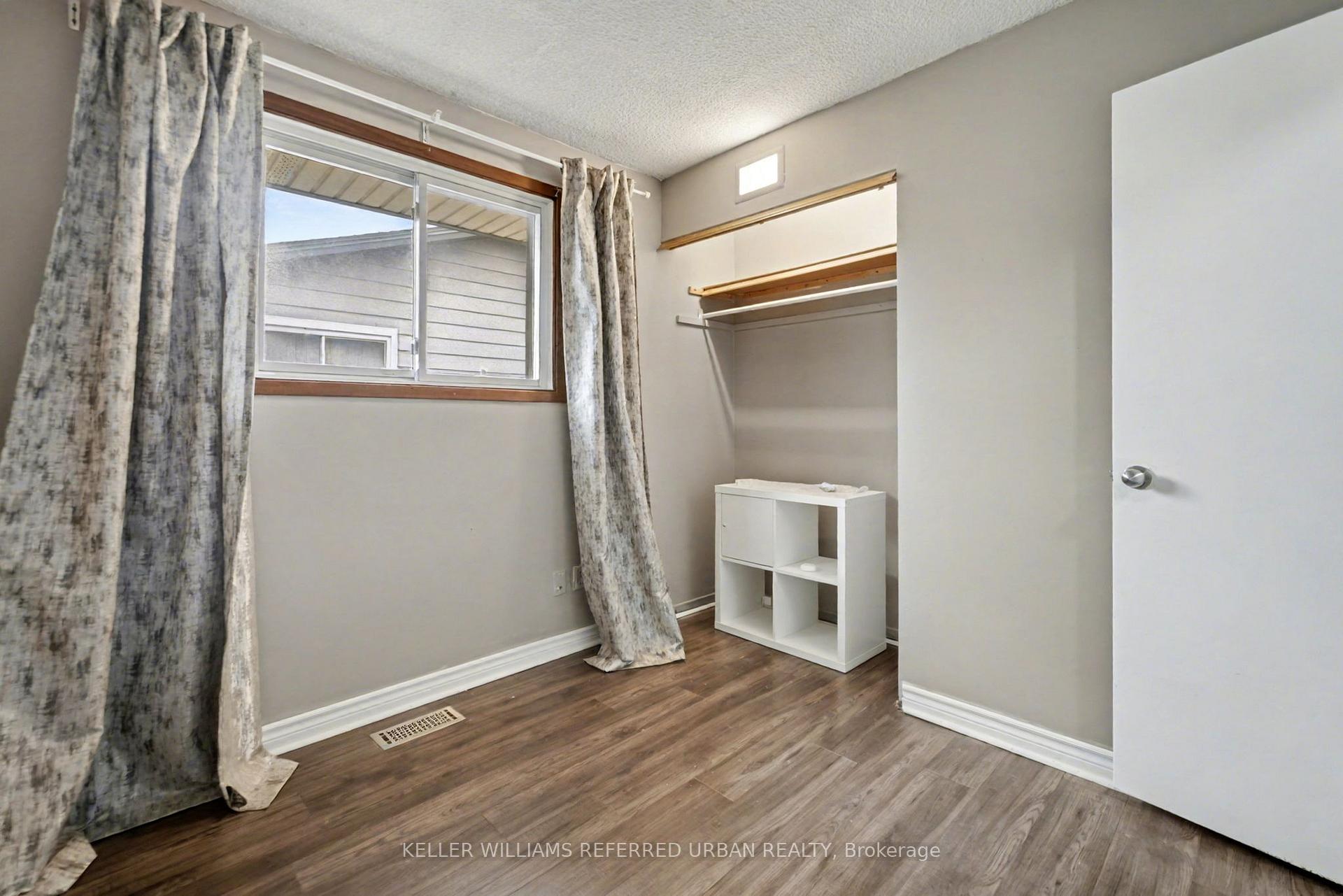 Photo 15 of 4 Deborah Court, St. Catharines, Secord Woods — HOMEH