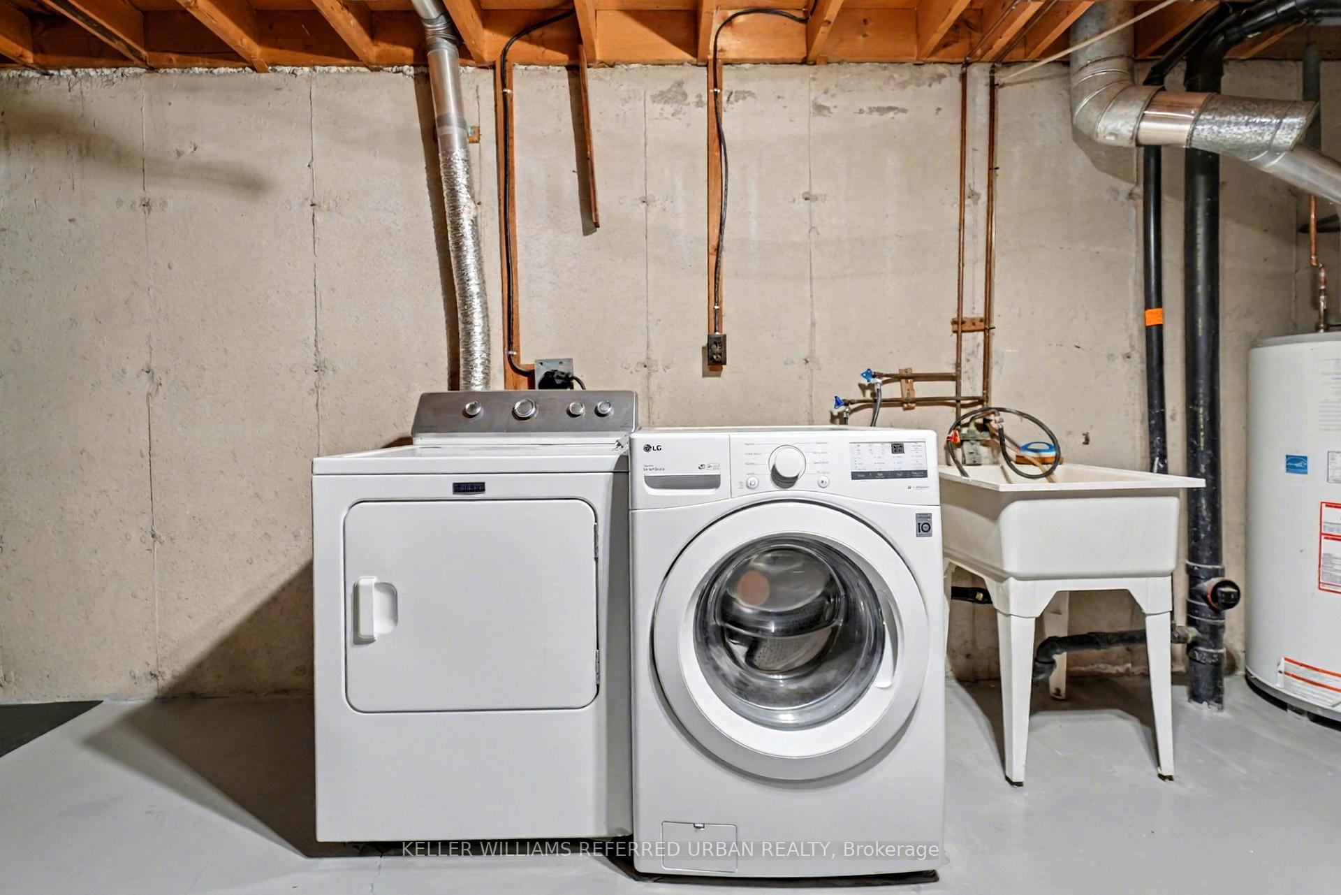 Photo 26 of 4 Deborah Court, St. Catharines, Secord Woods — HOMEH