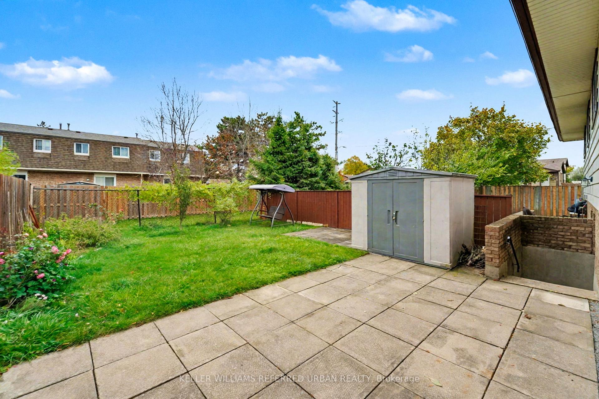 Photo 35 of 4 Deborah Court, St. Catharines, Secord Woods — HOMEH