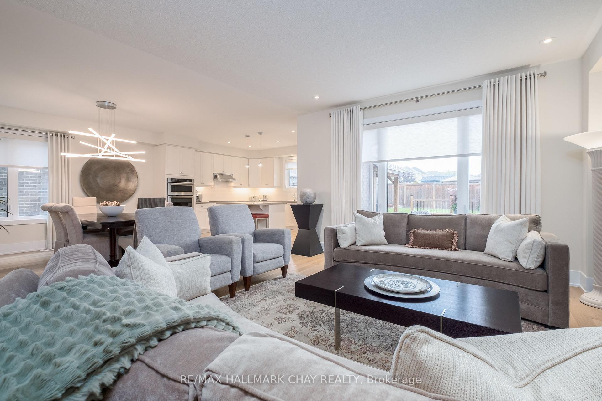Photo 21 of 38 Rugman Crescent, Springwater, Centre Vespra — HOMEH