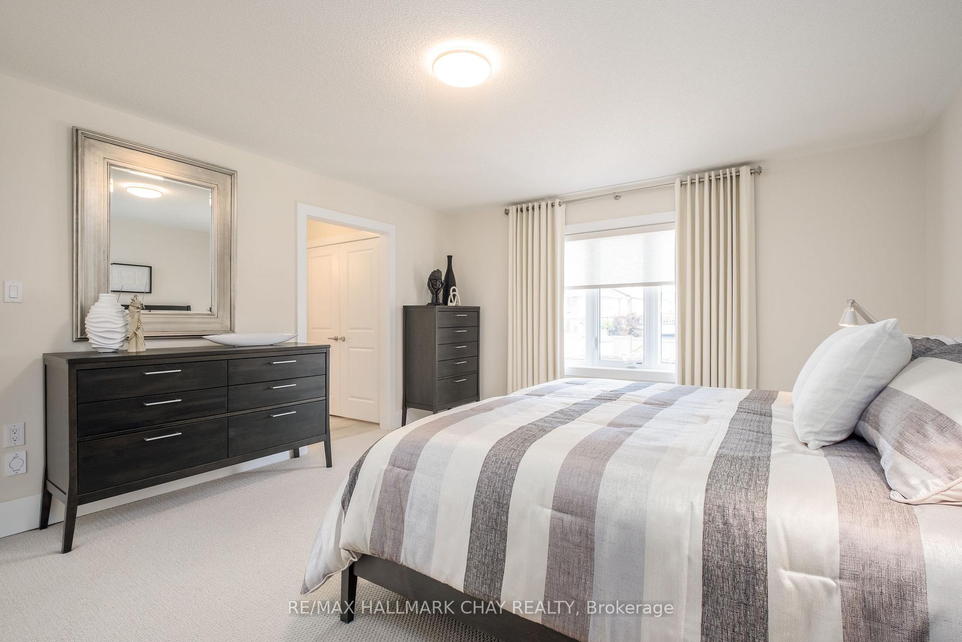 Photo 25 of 38 Rugman Crescent, Springwater, Centre Vespra — HOMEH