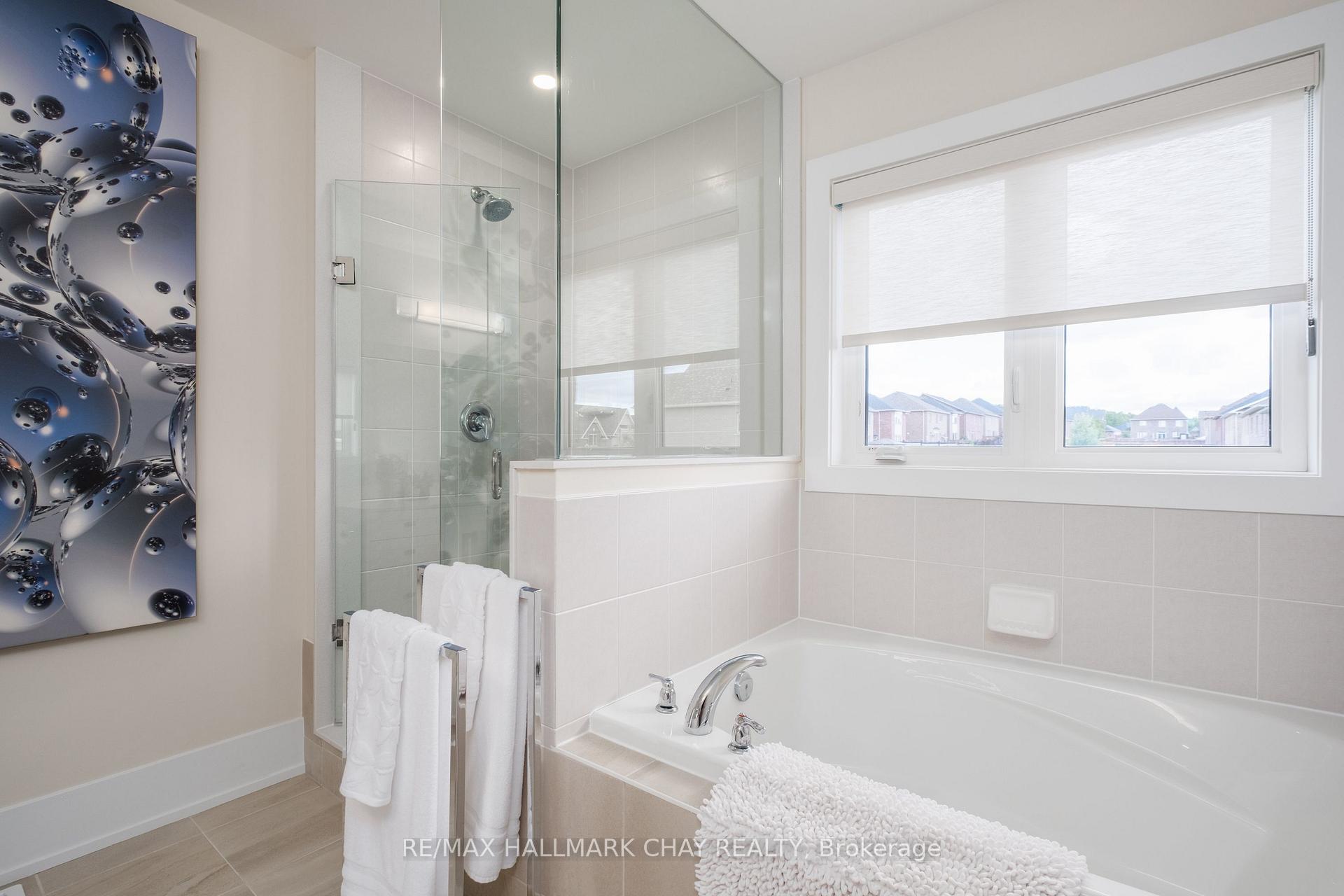 Photo 26 of 38 Rugman Crescent, Springwater, Centre Vespra — HOMEH
