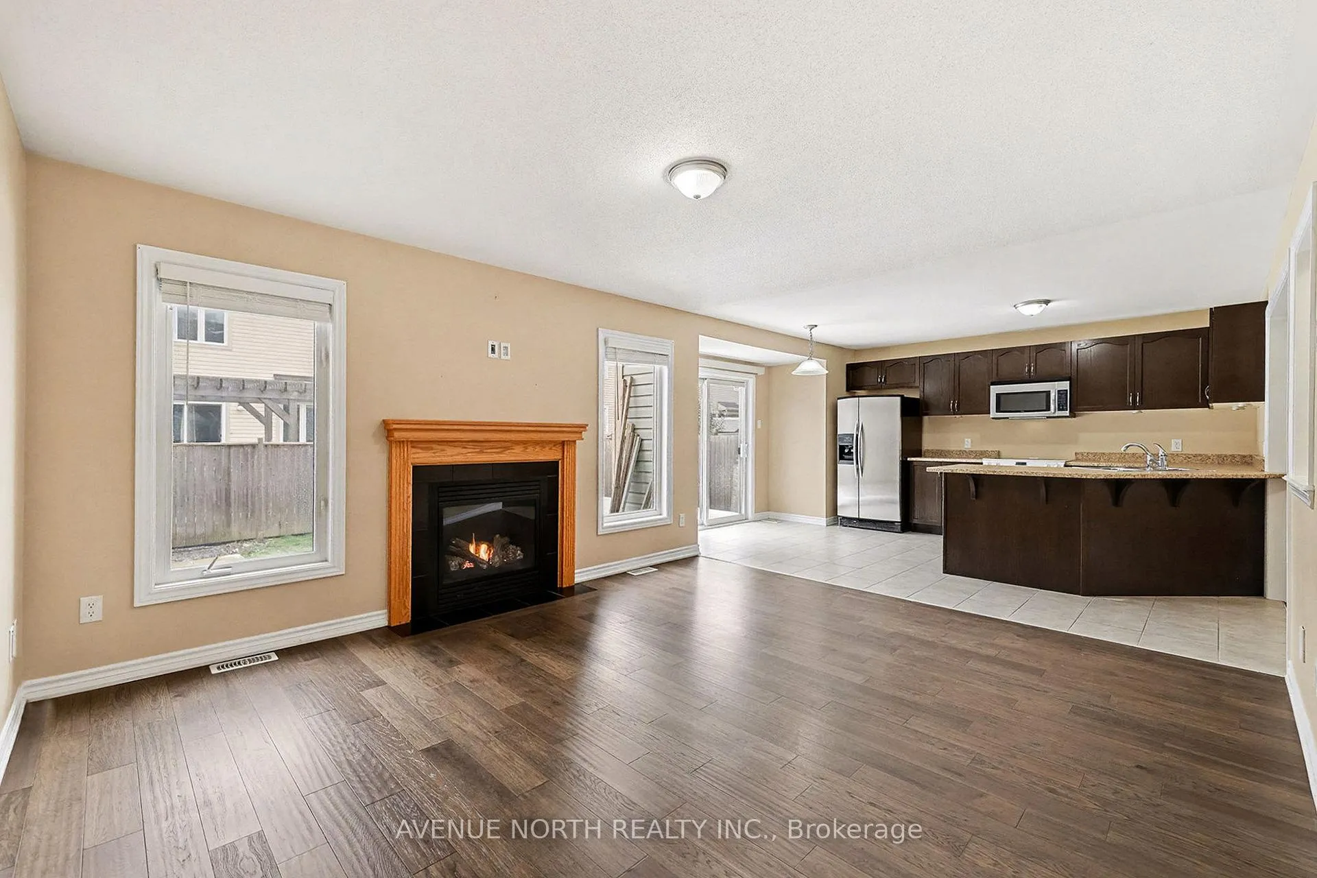 Photo 10 of 411 Brigatine Avenue, Ottawa, Stittsville (North) — HOMEH