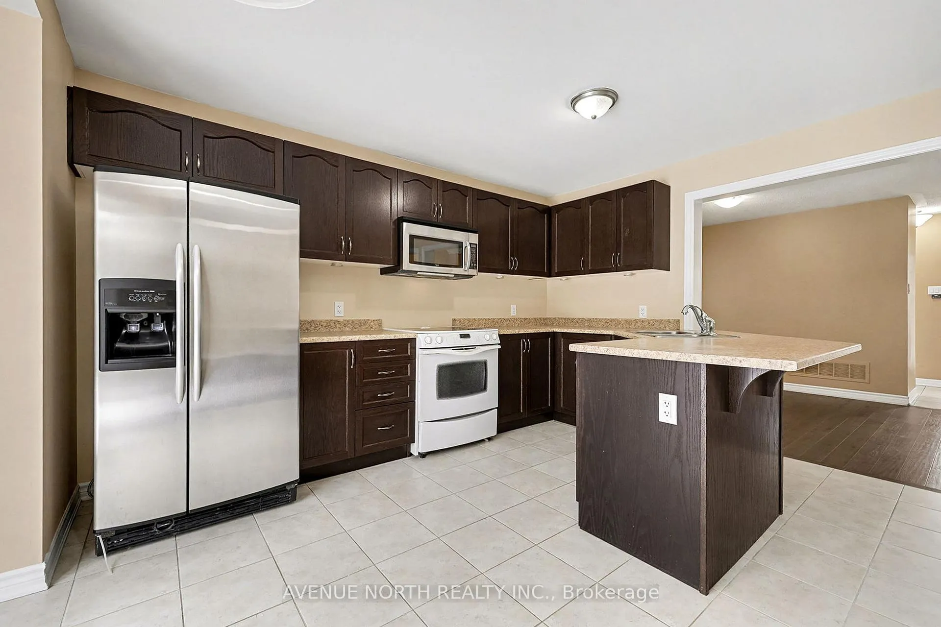 Photo 11 of 411 Brigatine Avenue, Ottawa, Stittsville (North) — HOMEH