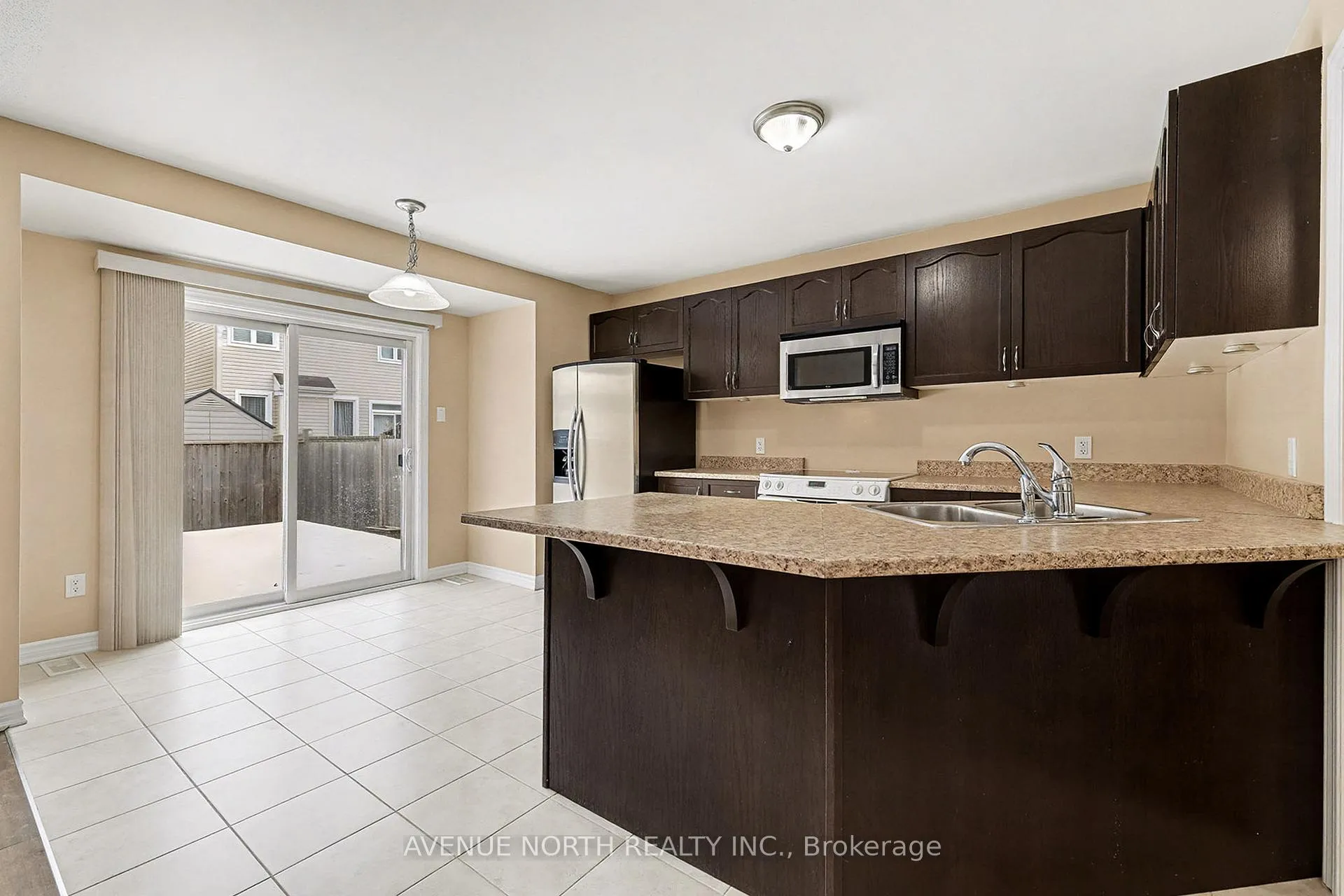 Photo 13 of 411 Brigatine Avenue, Ottawa, Stittsville (North) — HOMEH