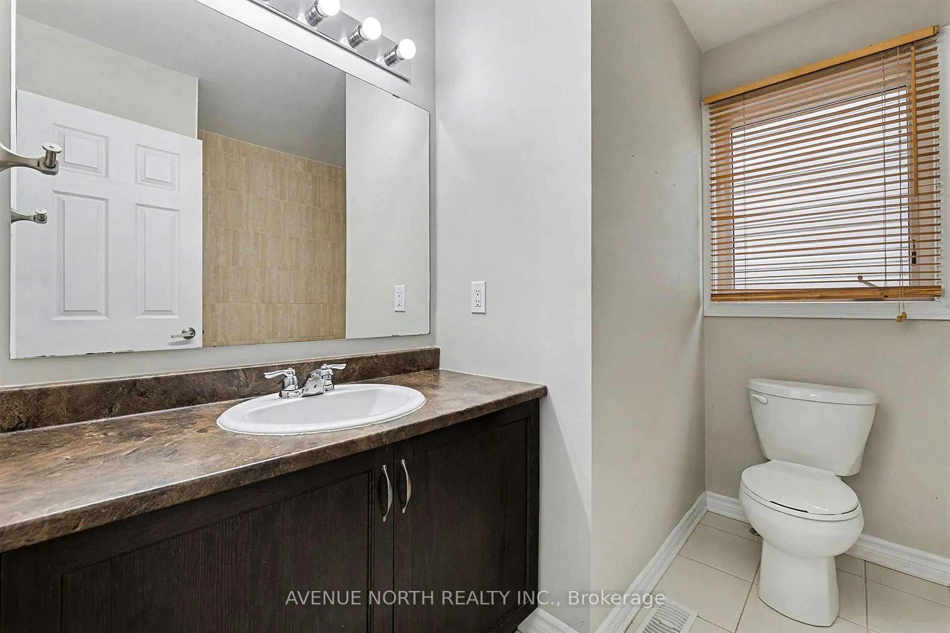 Photo 23 of 411 Brigatine Avenue, Ottawa, Stittsville (North) — HOMEH