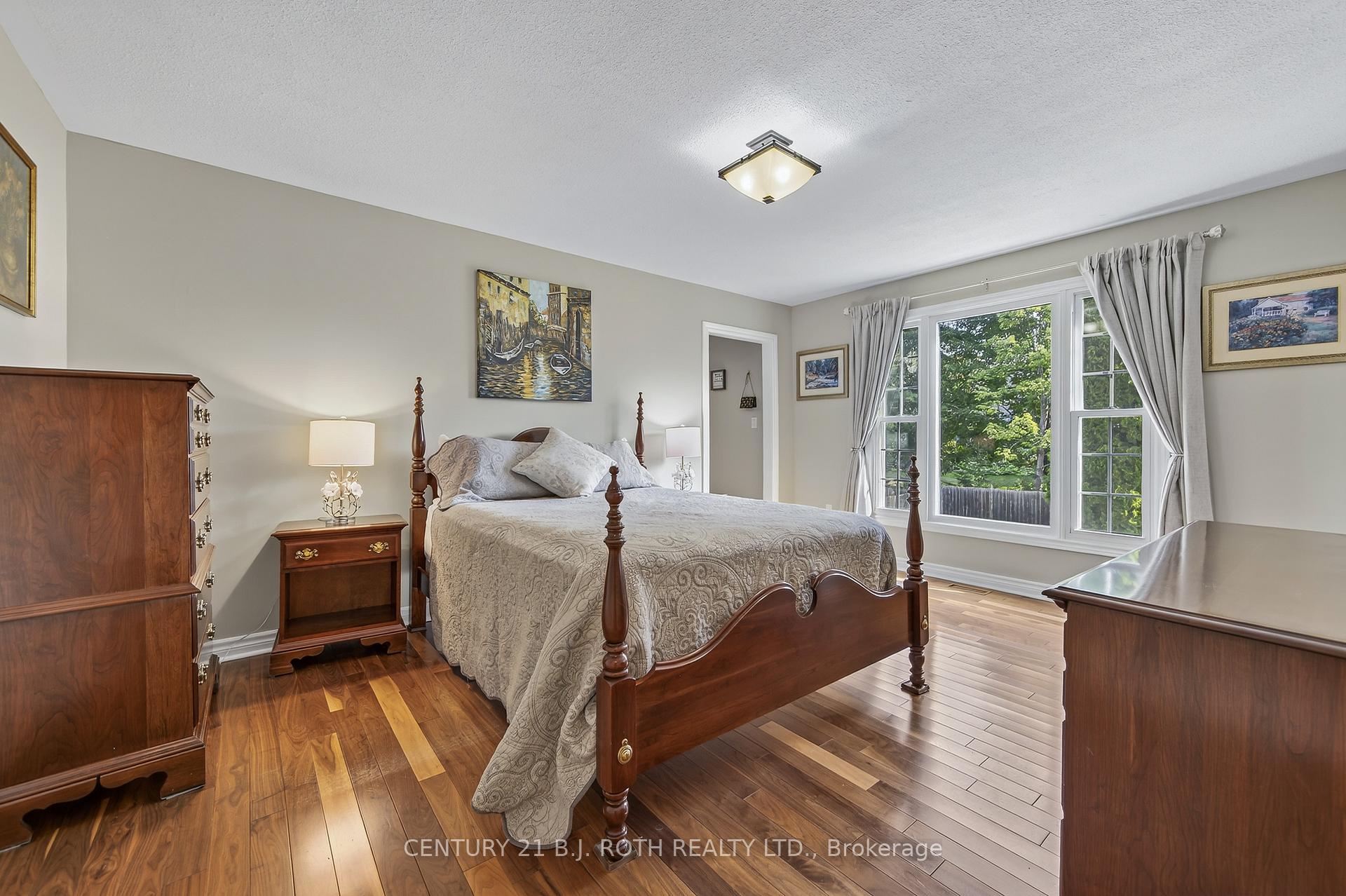 Photo 13 of 1173 St Vincent Street, Springwater, Midhurst — HOMEH