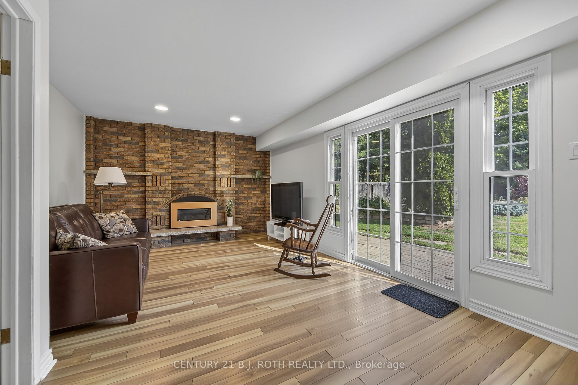 Photo 20 of 1173 St Vincent Street, Springwater, Midhurst — HOMEH