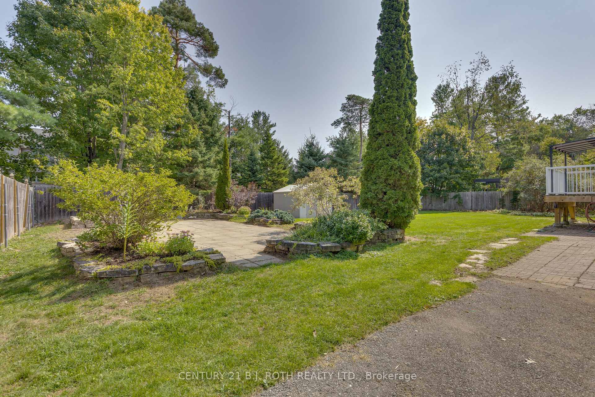 Photo 26 of 1173 St Vincent Street, Springwater, Midhurst — HOMEH