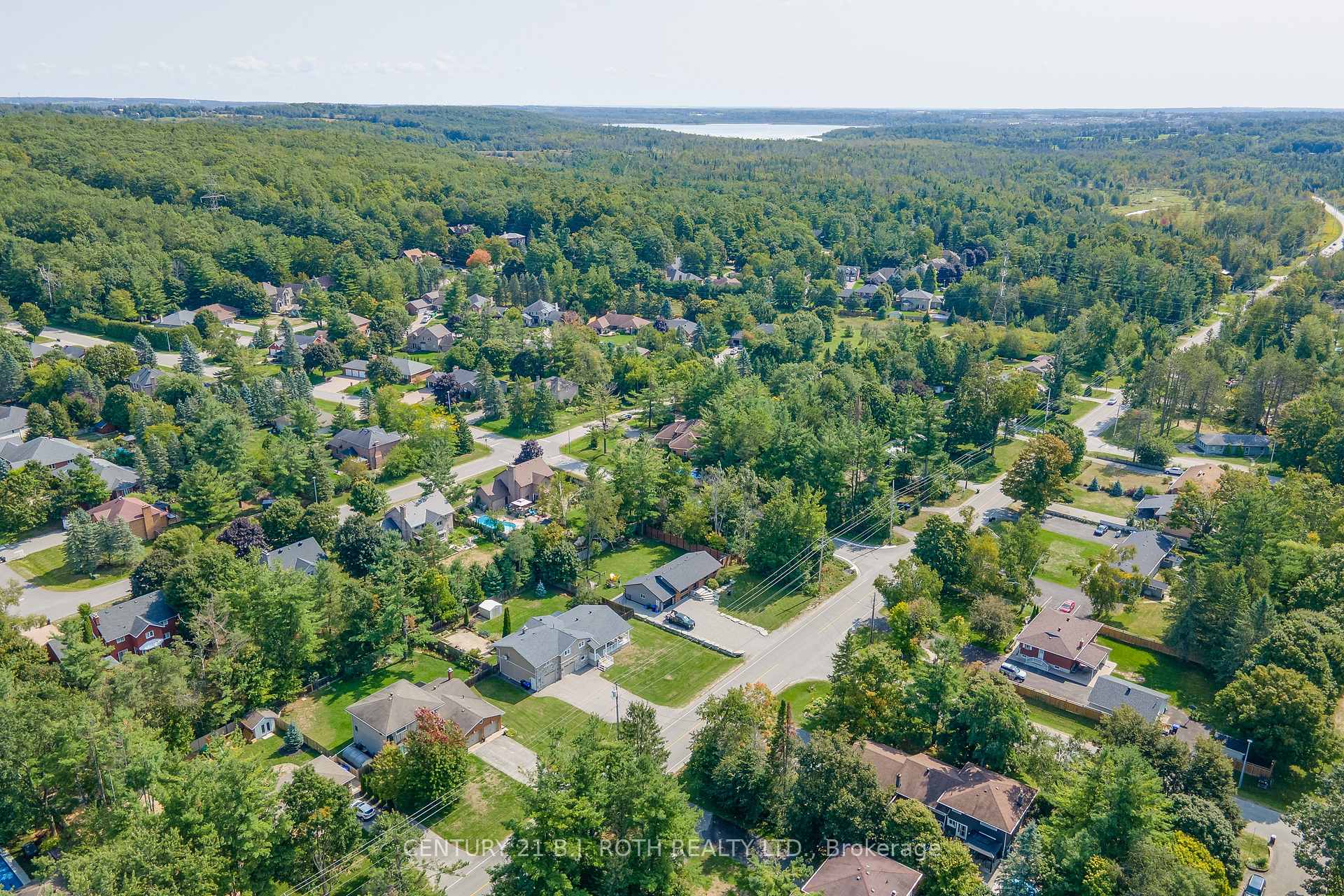 Photo 29 of 1173 St Vincent Street, Springwater, Midhurst — HOMEH