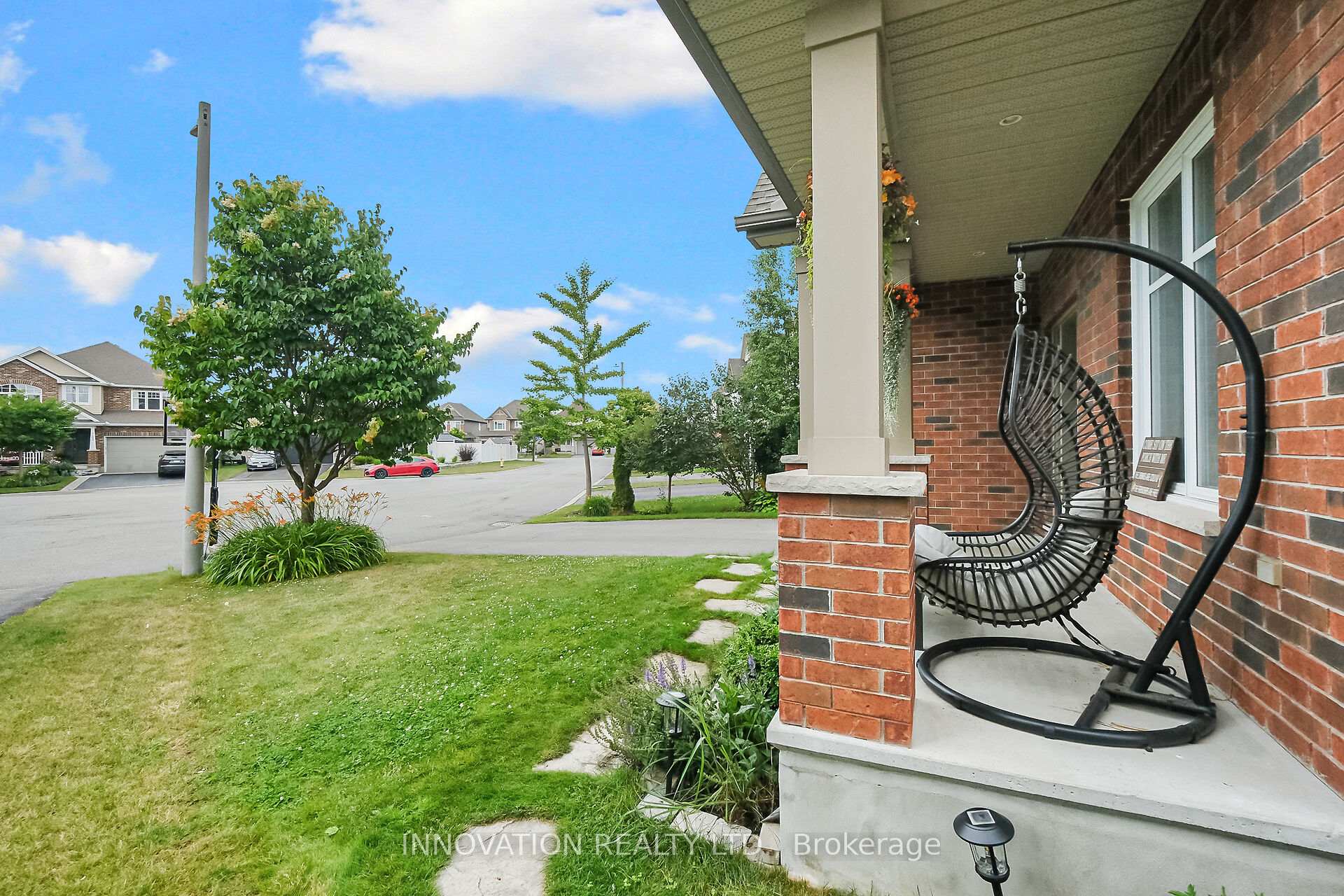 Photo 11 of 710 Wrangler Circle, Ottawa, Stittsville (North) — HOMEH