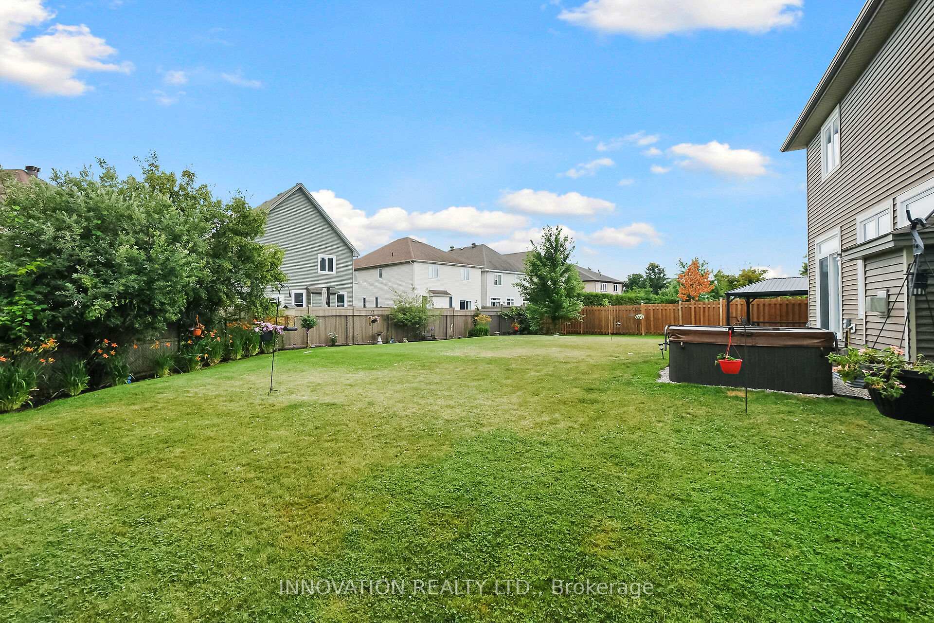 Photo 15 of 710 Wrangler Circle, Ottawa, Stittsville (North) — HOMEH