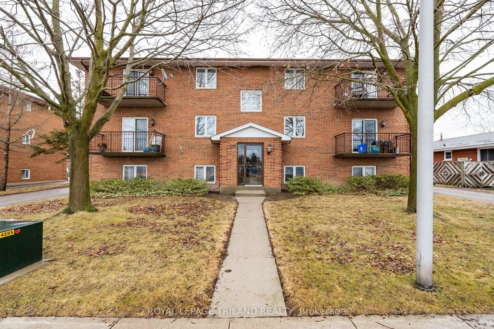 Photo of 221 Highview Drive