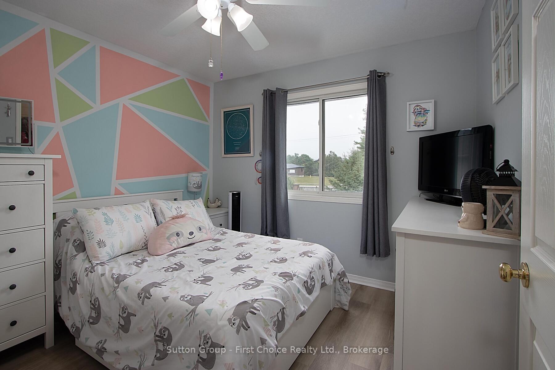 Photo 19 of 35 Hyde Road, Stratford — HOMEH