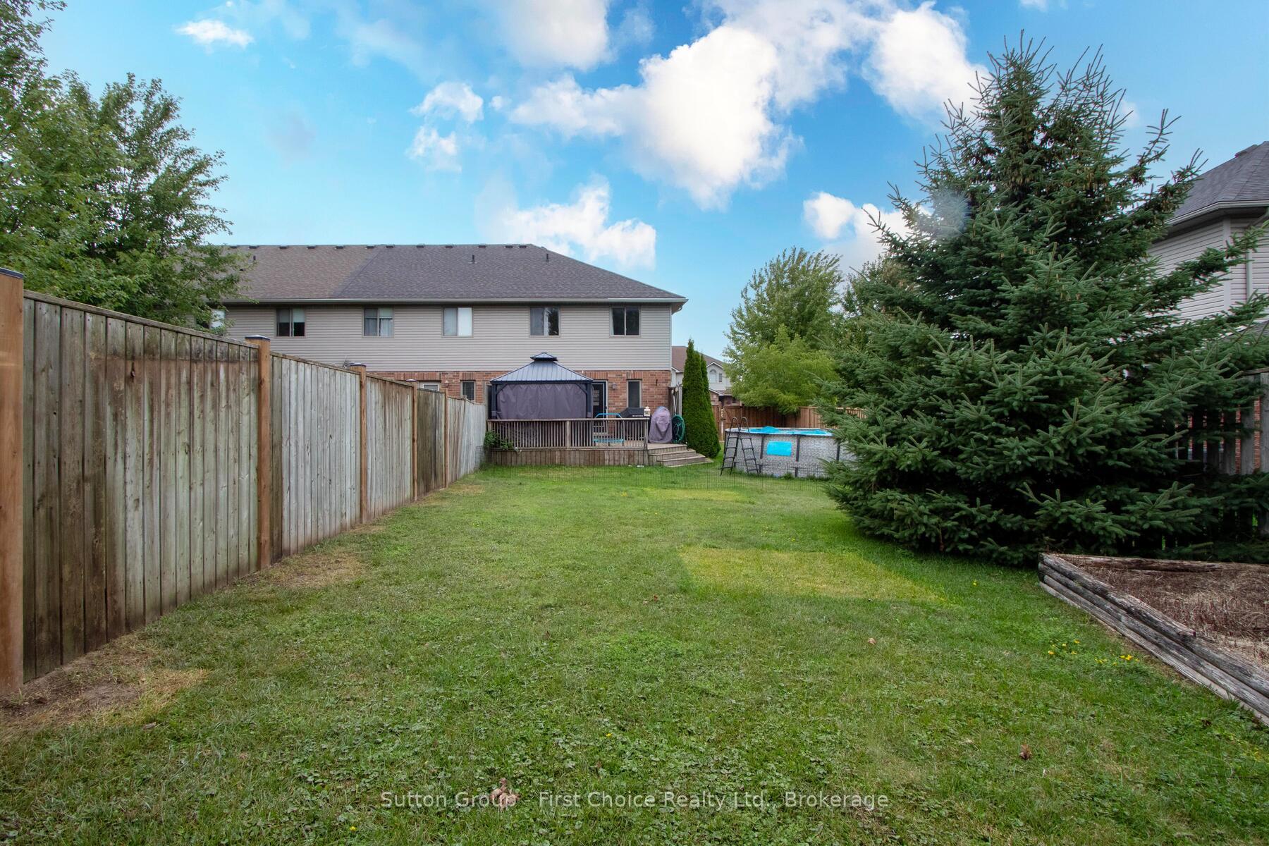 Photo 36 of 35 Hyde Road, Stratford — HOMEH