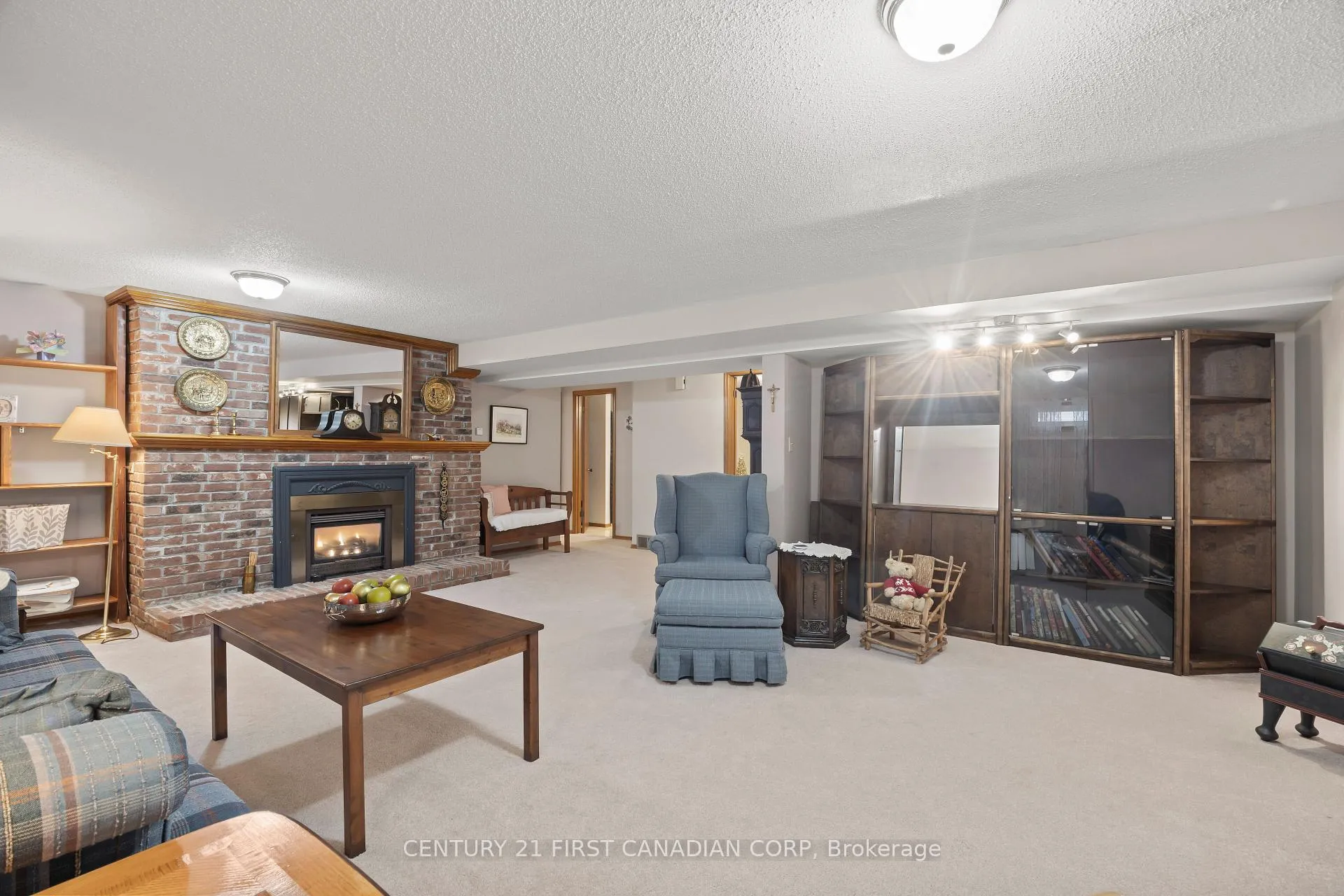 Photo 38 of 49 Bonnie Place, St. Thomas — HOMEH