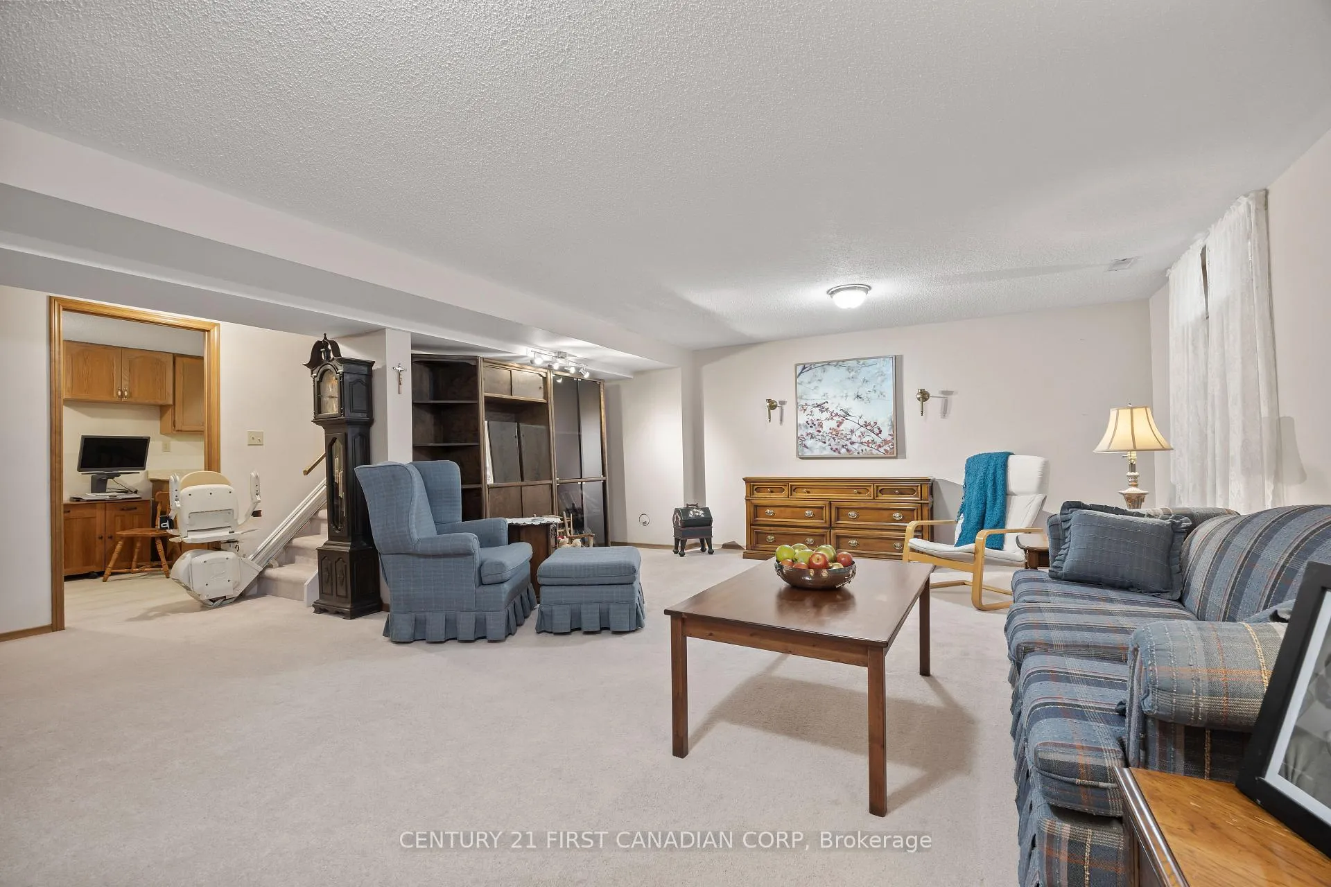 Photo 41 of 49 Bonnie Place, St. Thomas — HOMEH