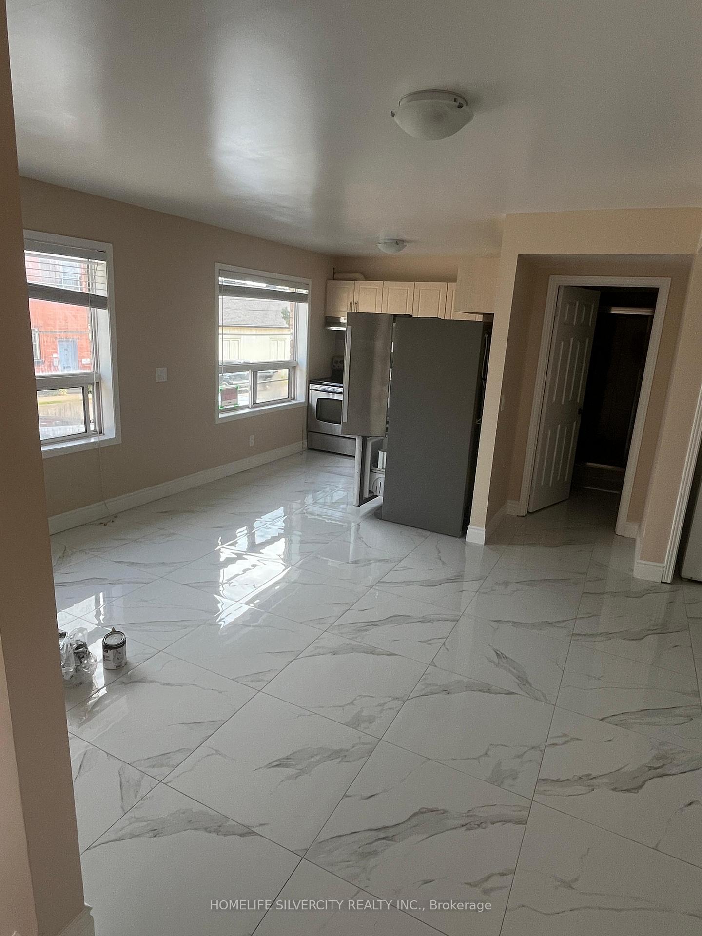 Photo 2 of Unit UPPER, 23 Division Street, St. Catharines, E. Chester — HOMEH
