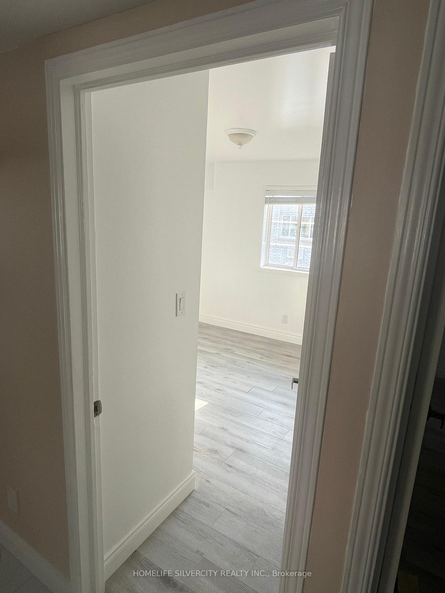 Photo 4 of Unit UPPER, 23 Division Street, St. Catharines, E. Chester — HOMEH