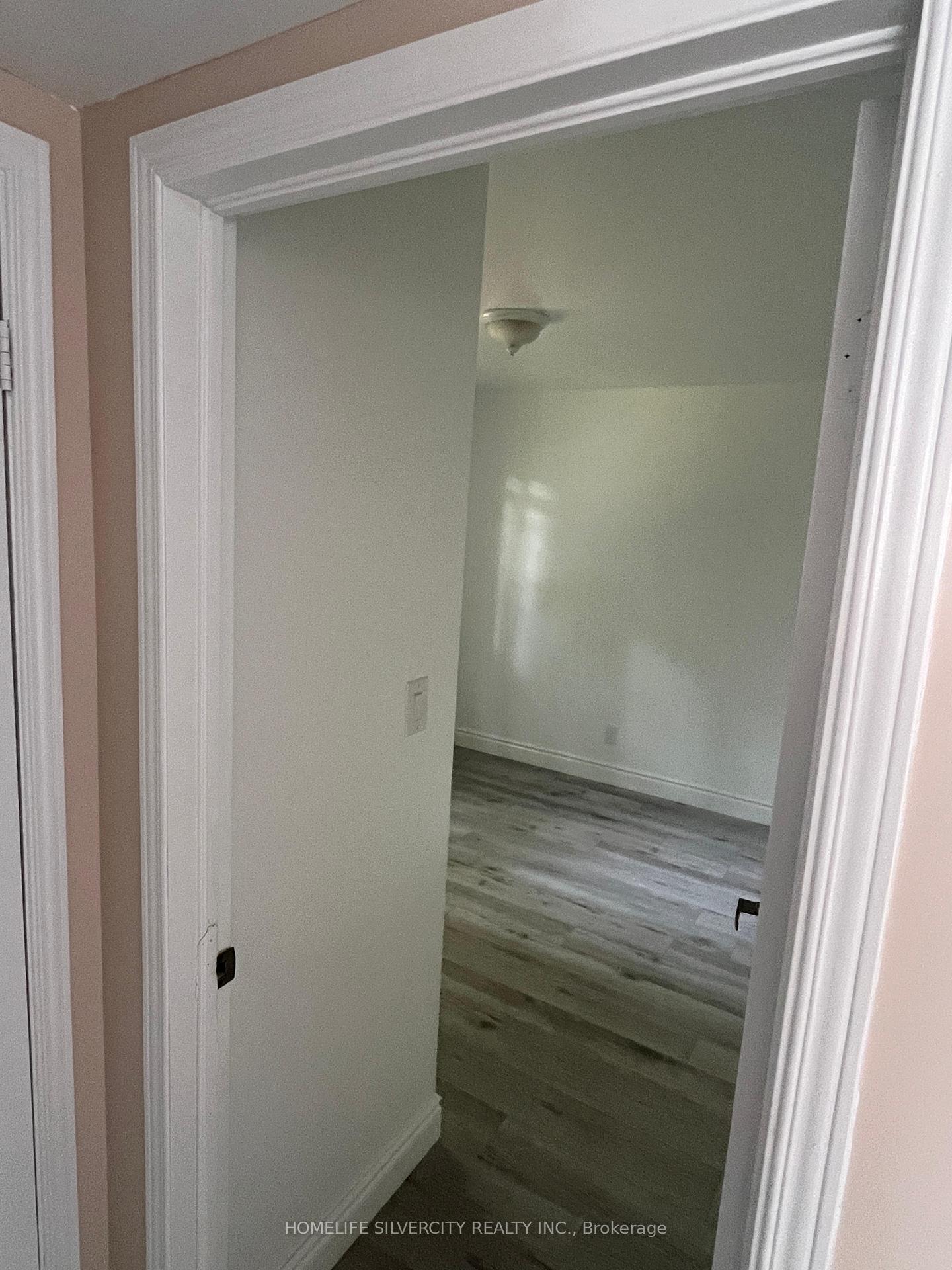 Photo 6 of Unit UPPER, 23 Division Street, St. Catharines, E. Chester — HOMEH