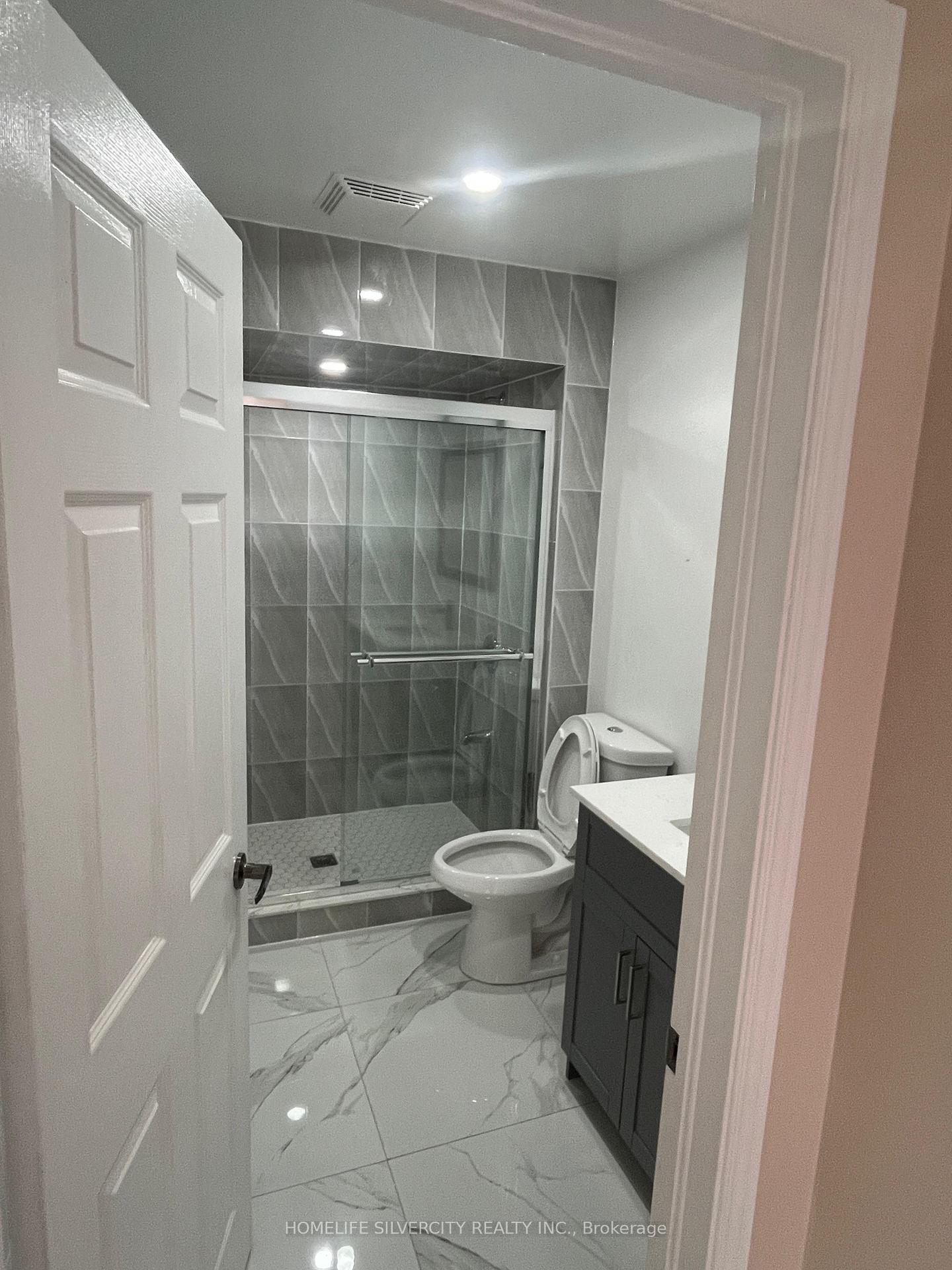 Photo 9 of Unit UPPER, 23 Division Street, St. Catharines, E. Chester — HOMEH