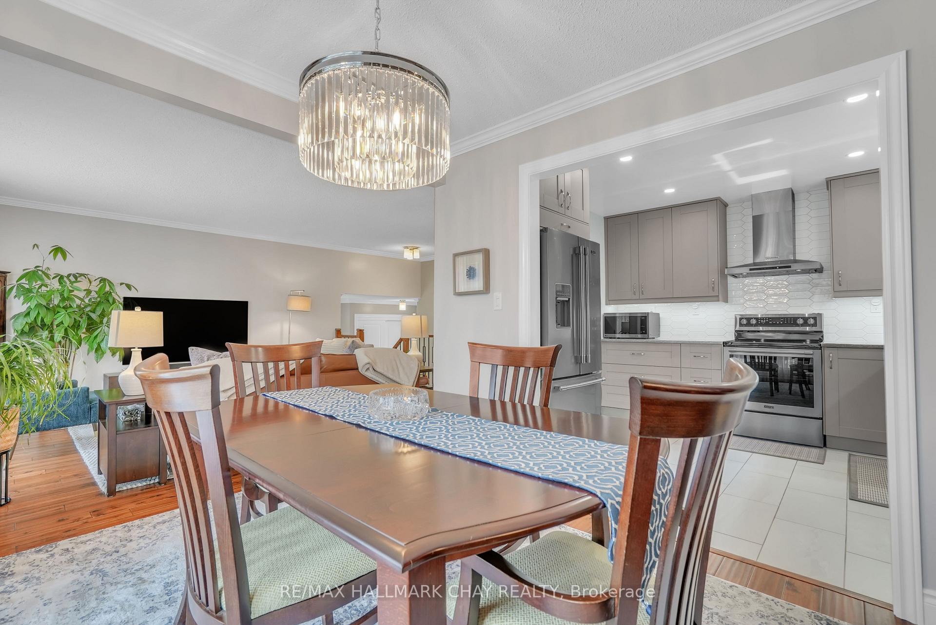 Photo 12 of 55 Shaw Street, Springwater, Elmvale — HOMEH