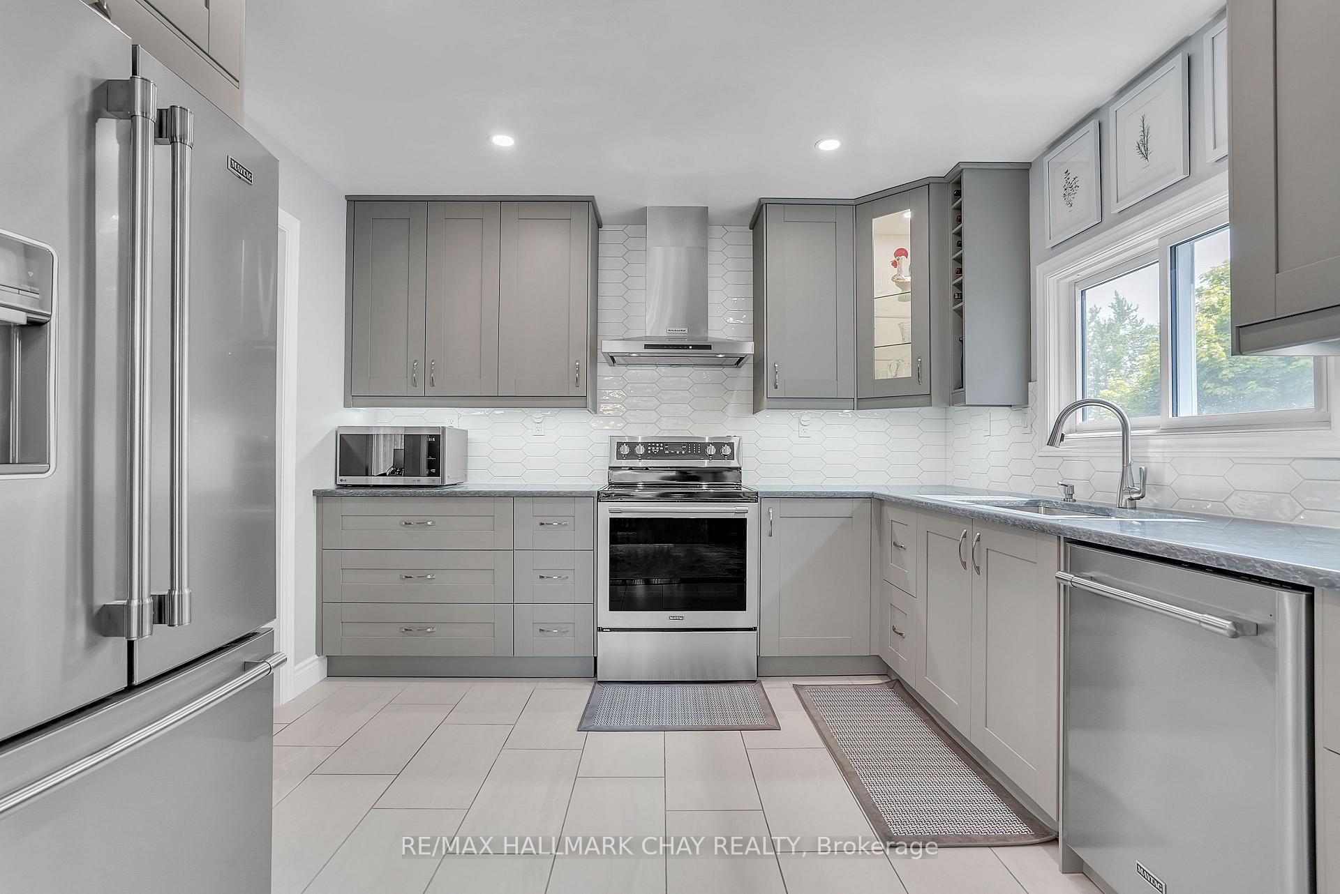 Photo 14 of 55 Shaw Street, Springwater, Elmvale — HOMEH