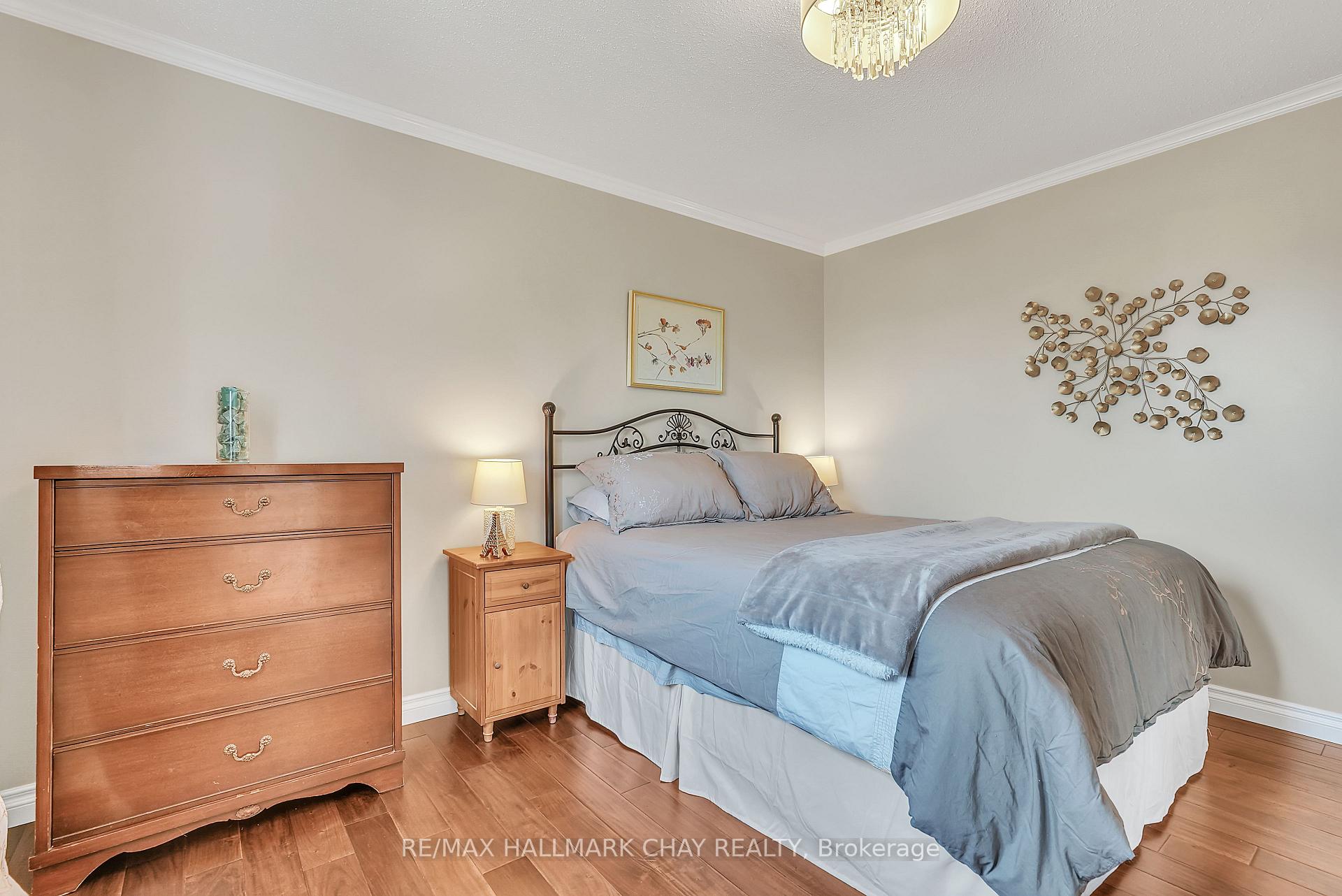 Photo 19 of 55 Shaw Street, Springwater, Elmvale — HOMEH