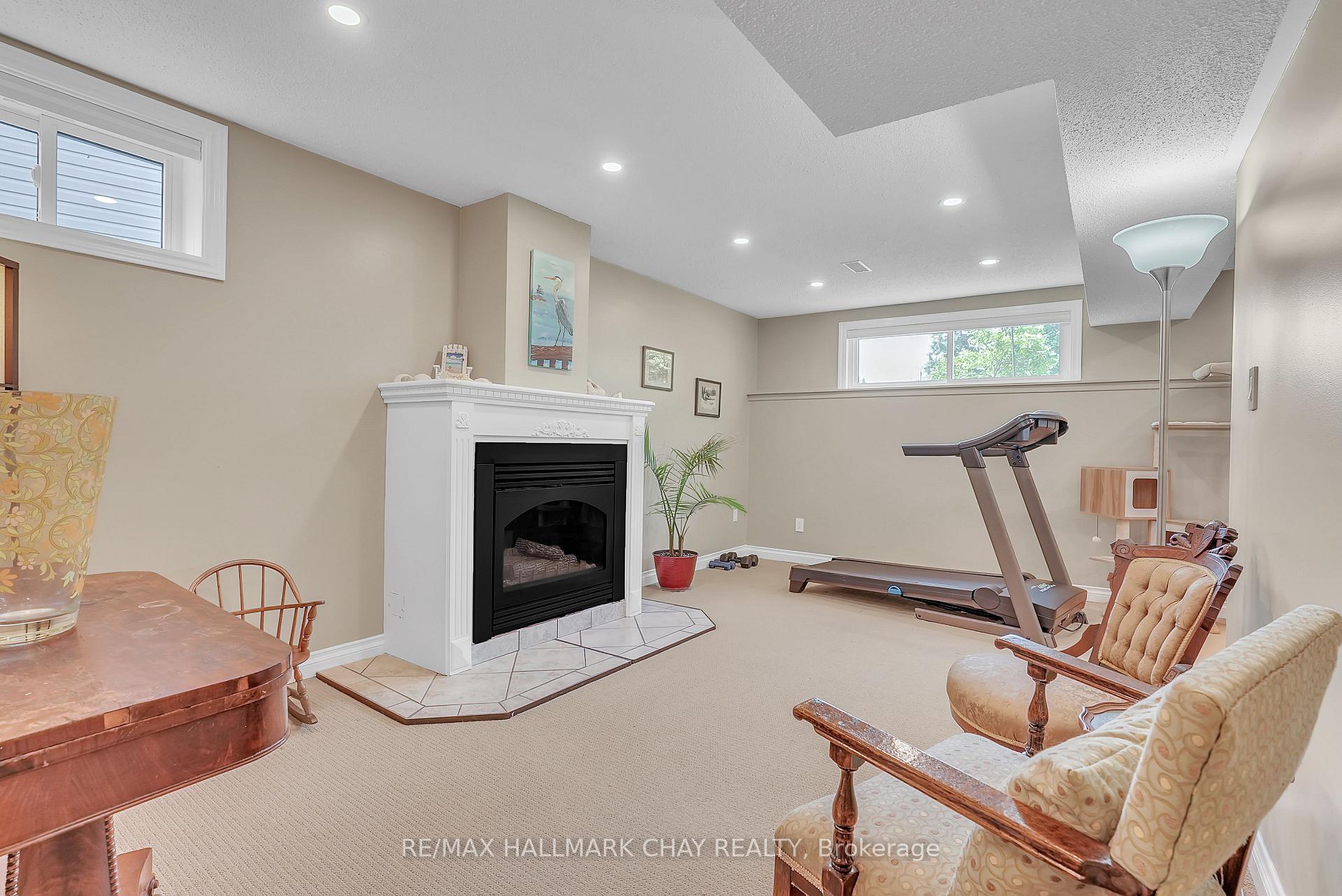 Photo 27 of 55 Shaw Street, Springwater, Elmvale — HOMEH