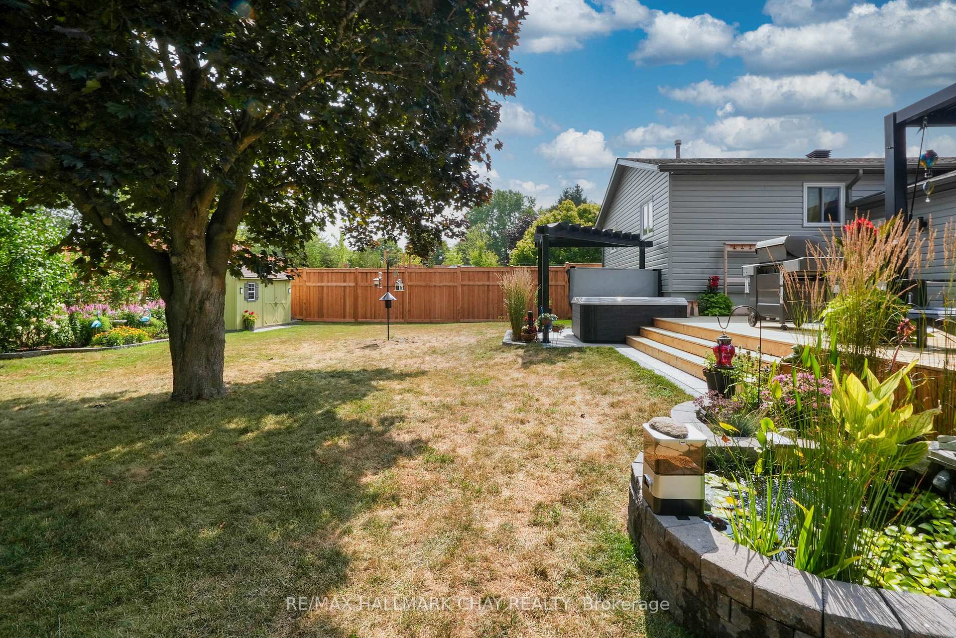 Photo 35 of 55 Shaw Street, Springwater, Elmvale — HOMEH
