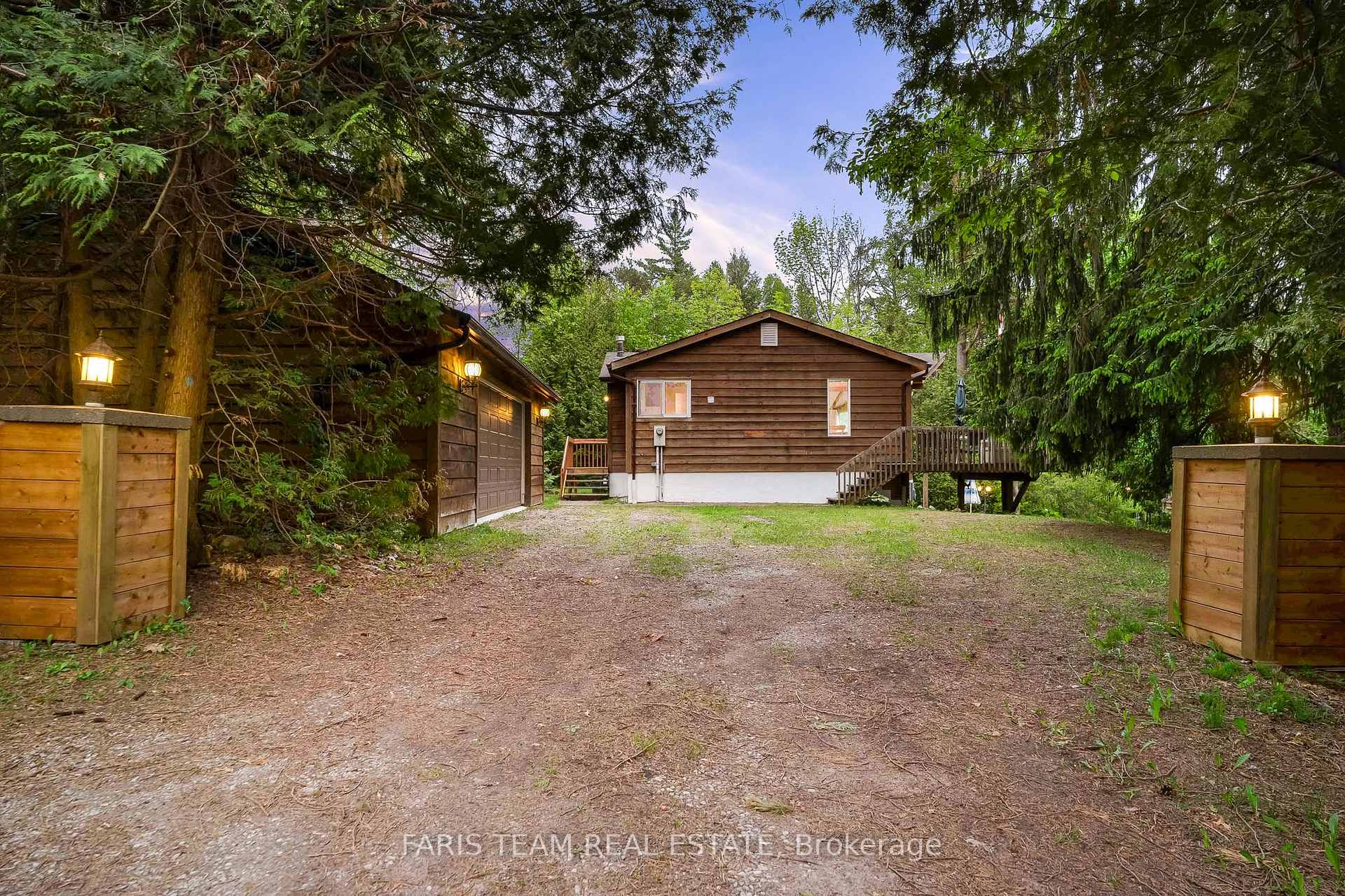 Photo 2 of 2385 Whetham Road, Springwater, Rural Springwater — HOMEH