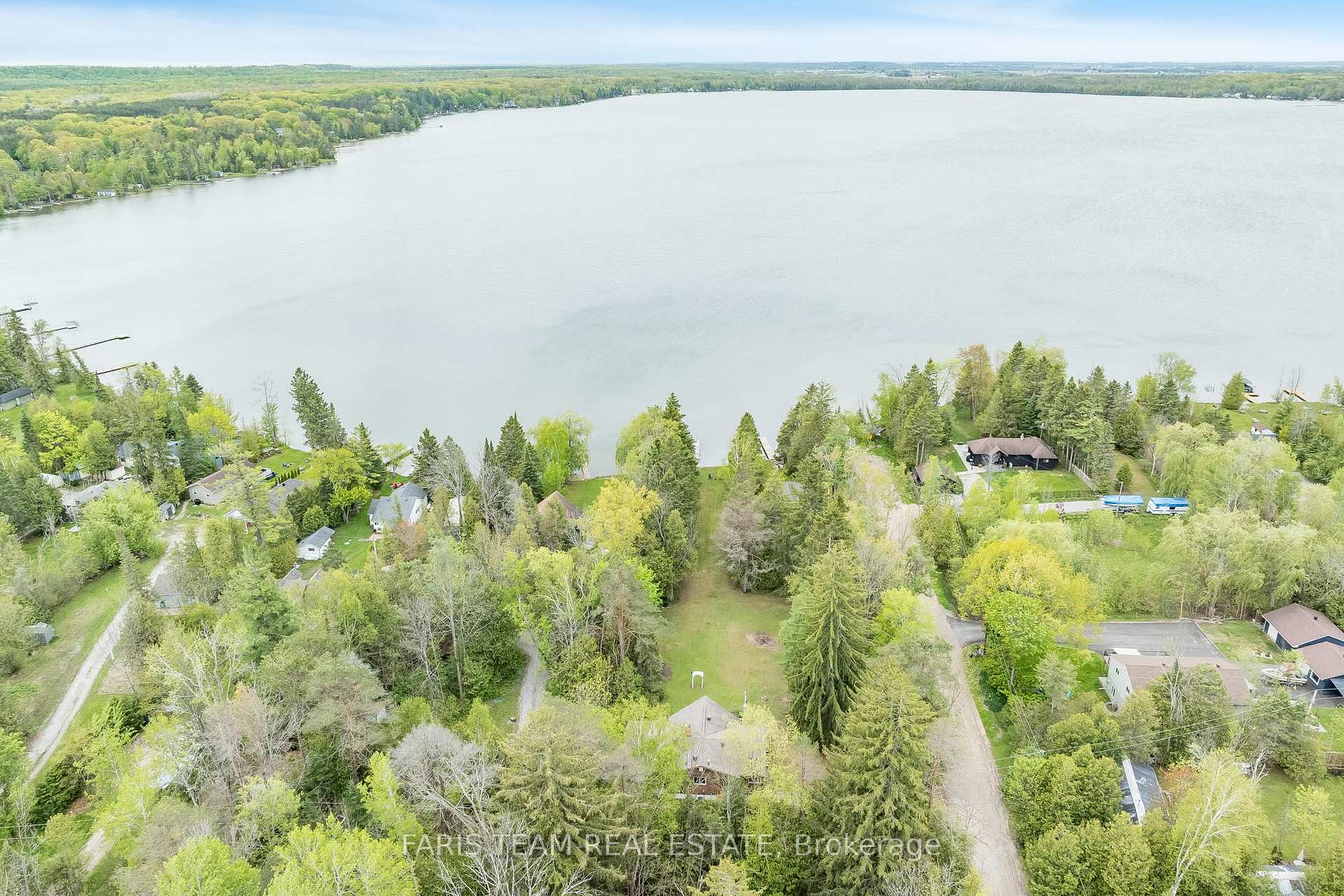 Photo 4 of 2385 Whetham Road, Springwater, Rural Springwater — HOMEH