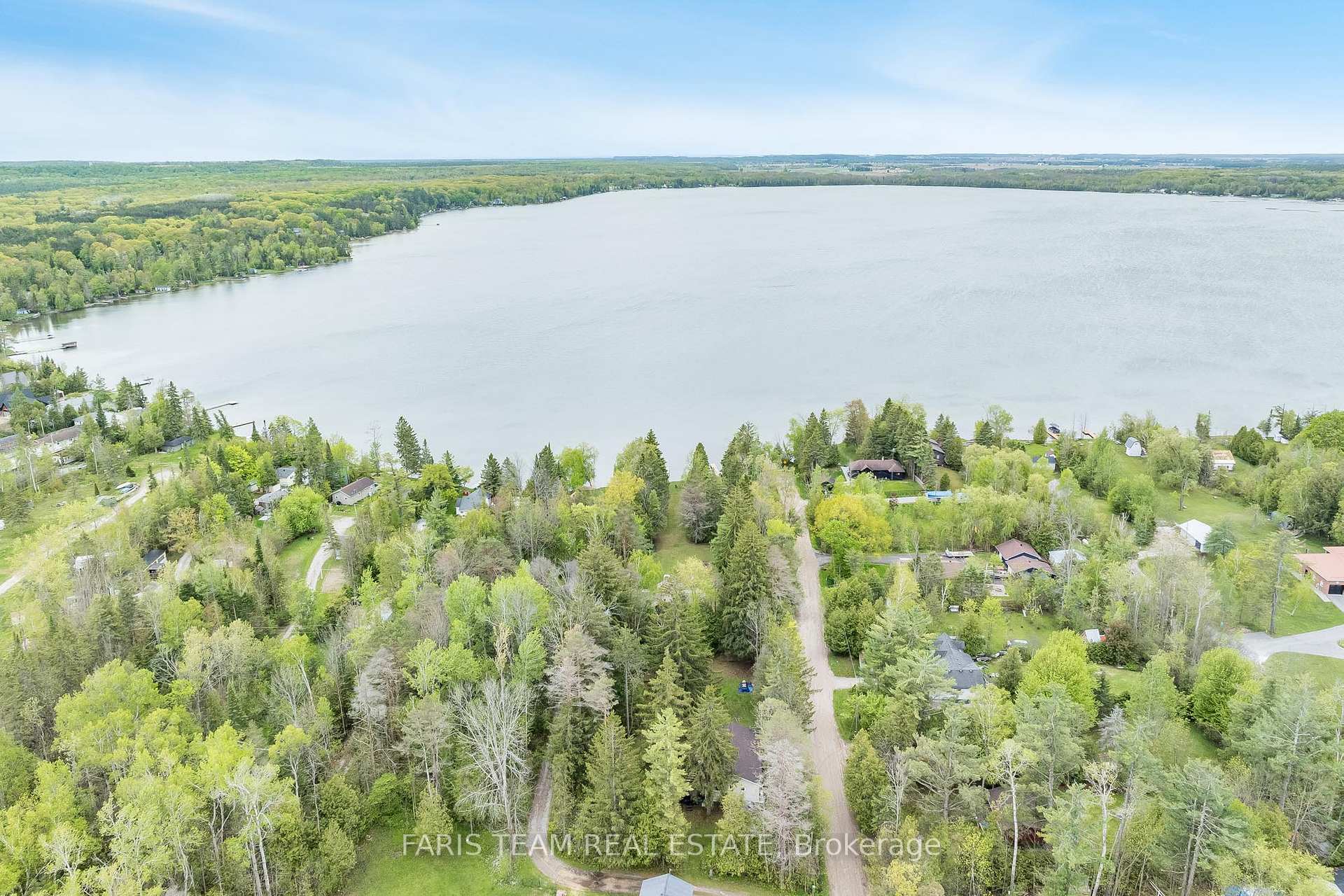 Photo 32 of 2385 Whetham Road, Springwater, Rural Springwater — HOMEH