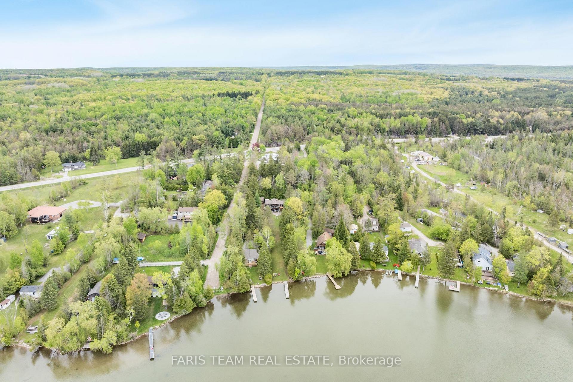 Photo 33 of 2385 Whetham Road, Springwater, Rural Springwater — HOMEH